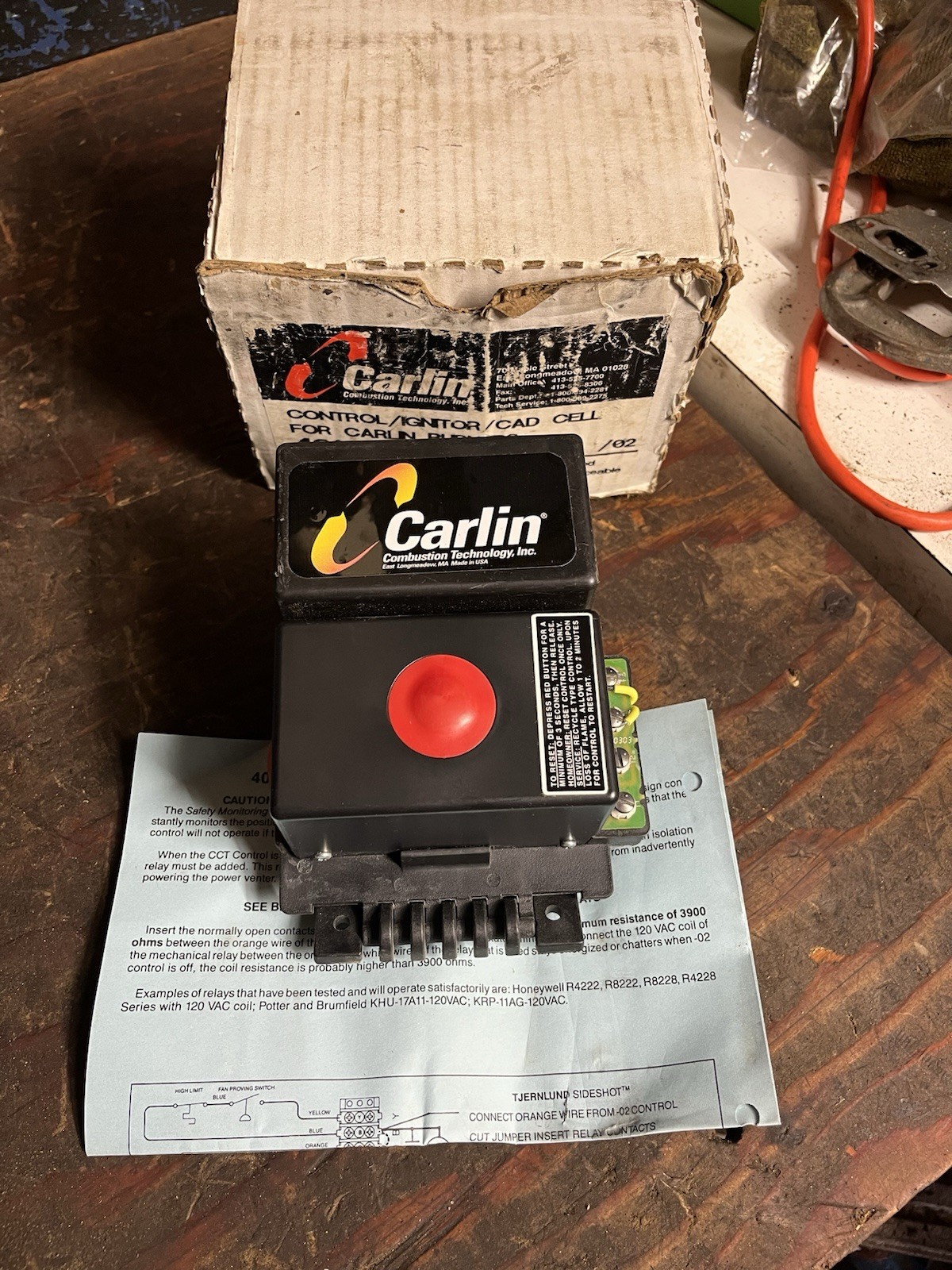 New OEM Carlin 40100-01 CAS Primary Control Model 14280 New OEM Carlin 40100-01 CAS Primary Control Model 14280