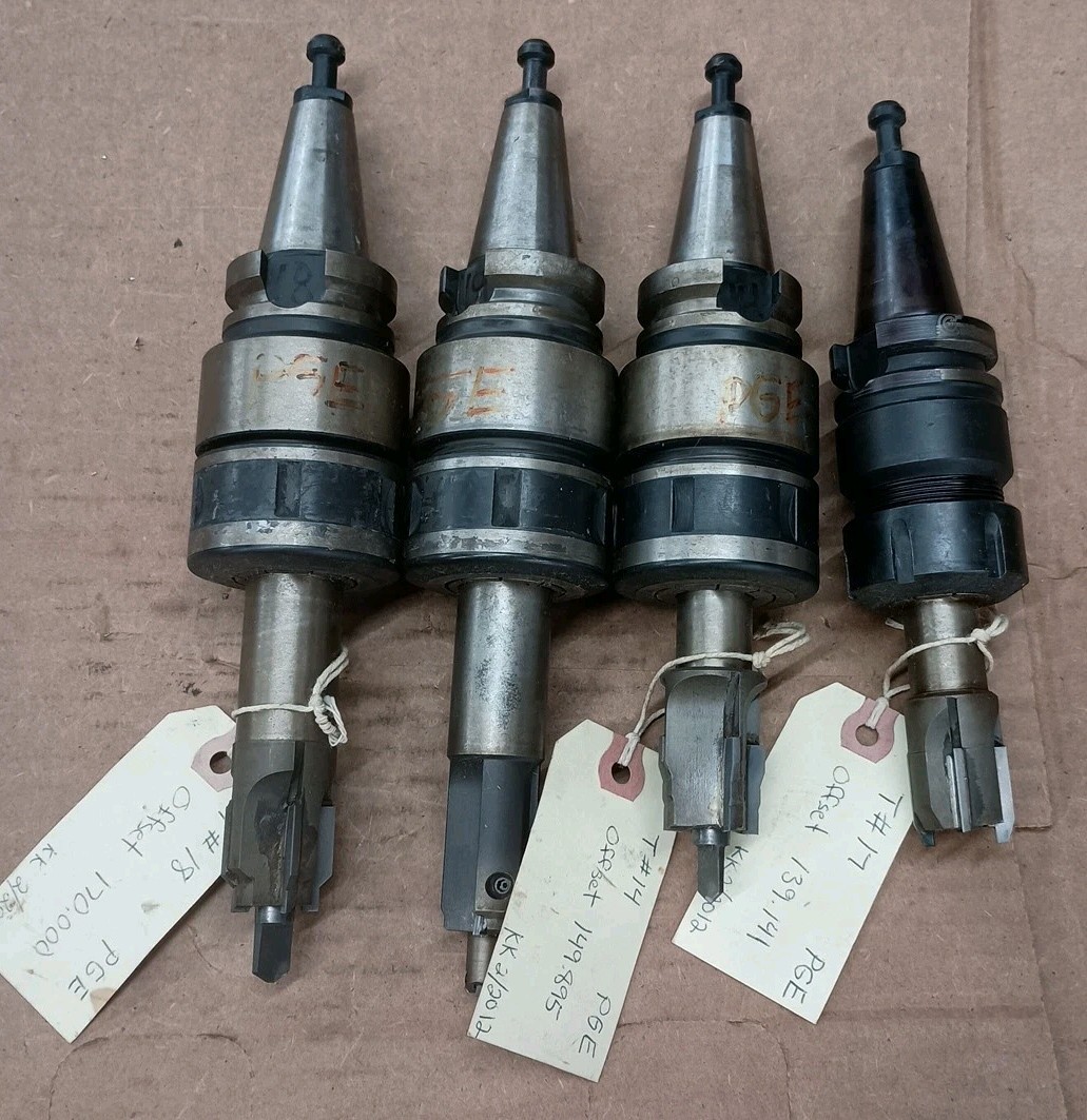 4 Tool Holders w/ Carbide Bits Cutting Tooling Nikken Slimchuck Lyndex 4 Tool Holders w/ Carbide Bits Cutting Tooling Nikken Slimchuck Lyndex
