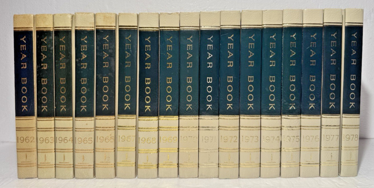Vintage World Book Year Books 1962-1978 Vintage World Book Year Books 1962-1978