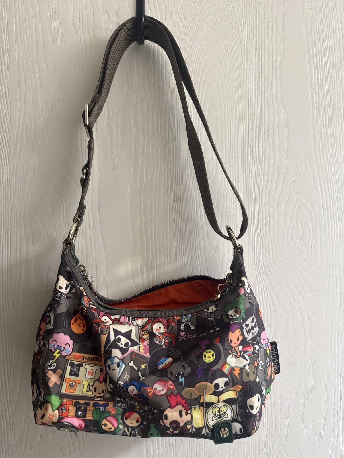 tokidoki Shoulder Bag (All-over patten Rare) Concerto Punk Print Euc tokidoki Shoulder Bag (All-over patten Rare) Concerto Punk Print Euc