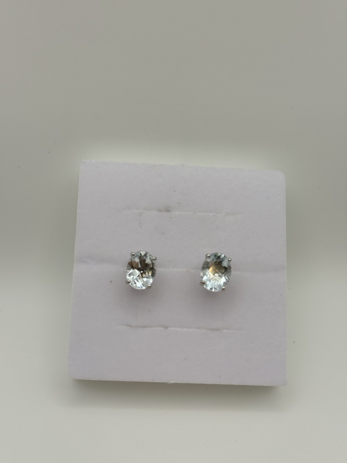 Jared Natural Oval Aquamarine Diamond Stud Earrings 10K White Gold 1/8 ct tw Jared Natural Oval Aquamarine Diamond Stud Earrings 10K White Gold 1/8 ct tw