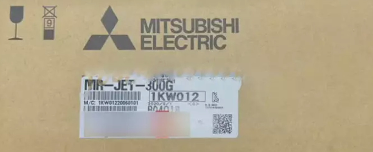 1PC Mitsubishi MR-JET-300G Servo Drive MRJET300G New Expedited Shipping