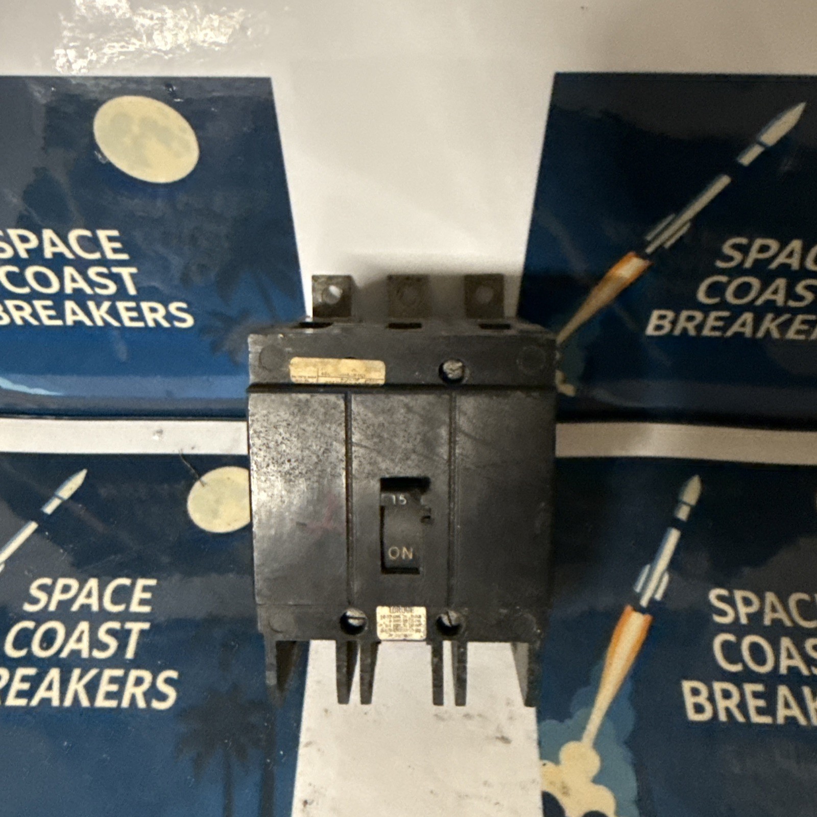 USED Eaton - GHB3015, 3 Pole, 15A, 480/277V, Series C, G-Frame Breaker USED Eaton - GHB3015, 3 Pole, 15A, 480/277V, Series C, G-Frame Breaker