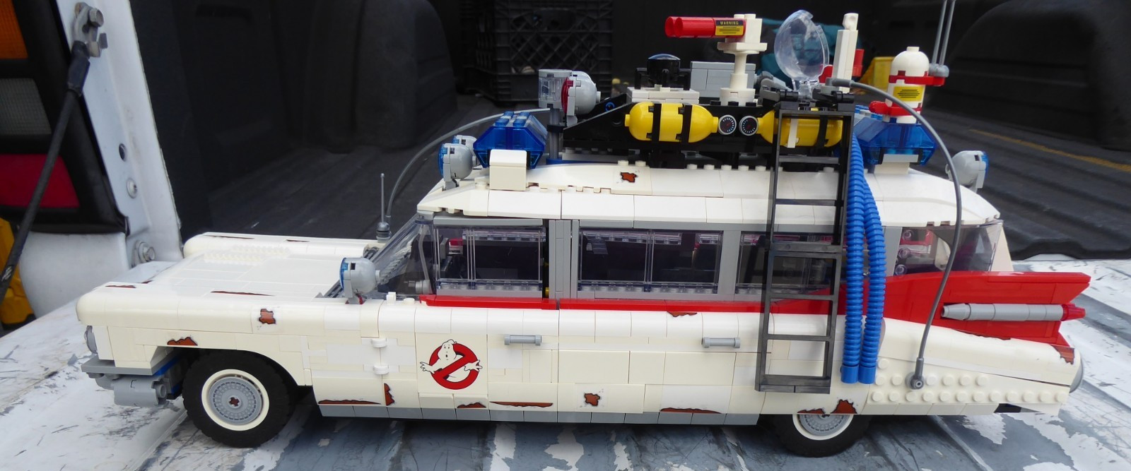 LEGO Icons Ghostbusters Ecto-1 - 10274 LEGO Icons Ghostbusters Ecto-1 - 10274