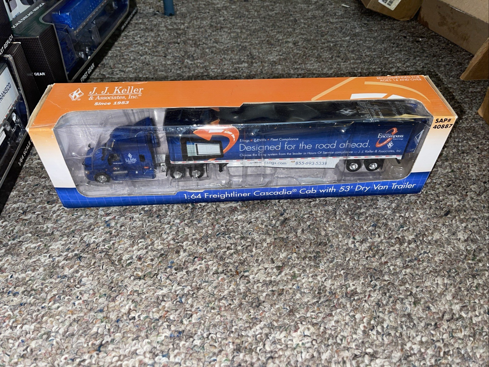 2013 Lim. Ed. JJ Keller 1:64 Freightliner Cascadia Cab W/ Dry Van Trailer #40887 2013 Lim. Ed. JJ Keller 1:64 Freightliner Cascadia Cab W/ Dry Van Trailer #40887