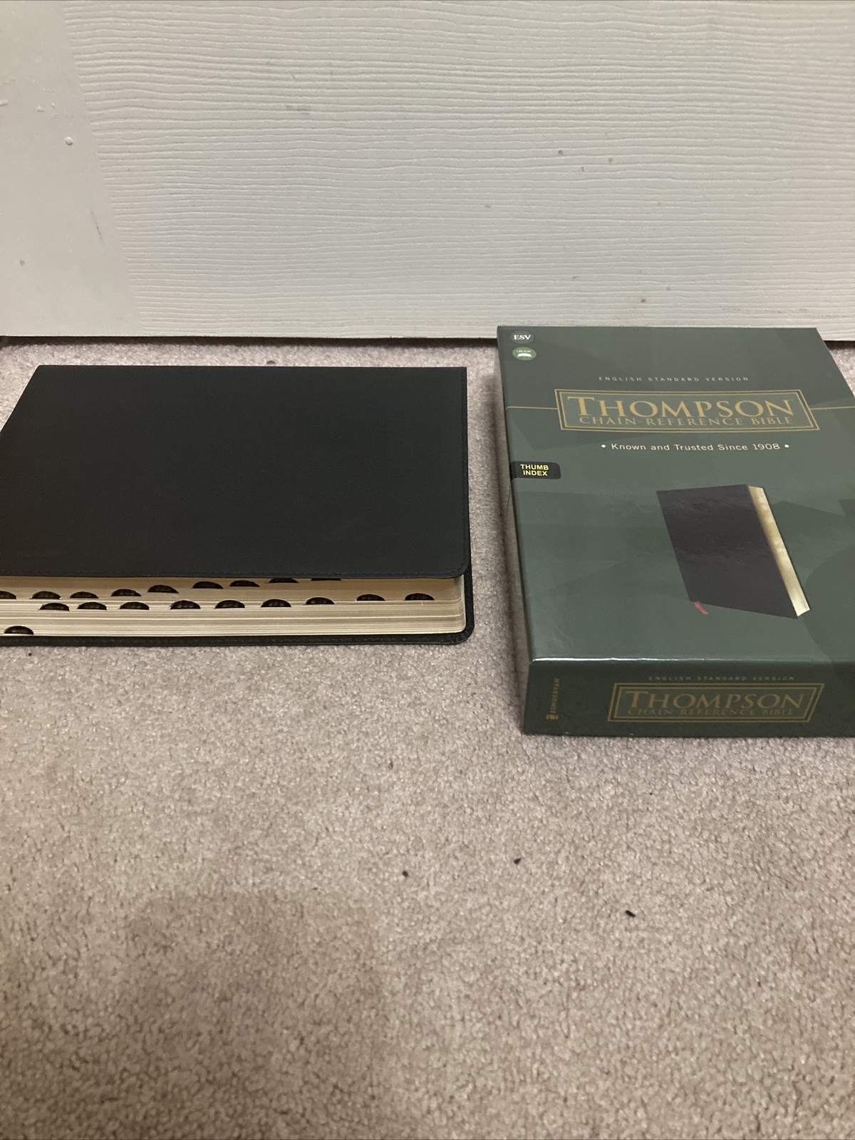 ESV THOMPSON CHAIN REFERENCE BIBLE RED LETTER THUMB INDEXED BLACK BONDED LEATHER ESV THOMPSON CHAIN REFERENCE BIBLE RED LETTER THUMB INDEXED BLACK BONDED LEATHER