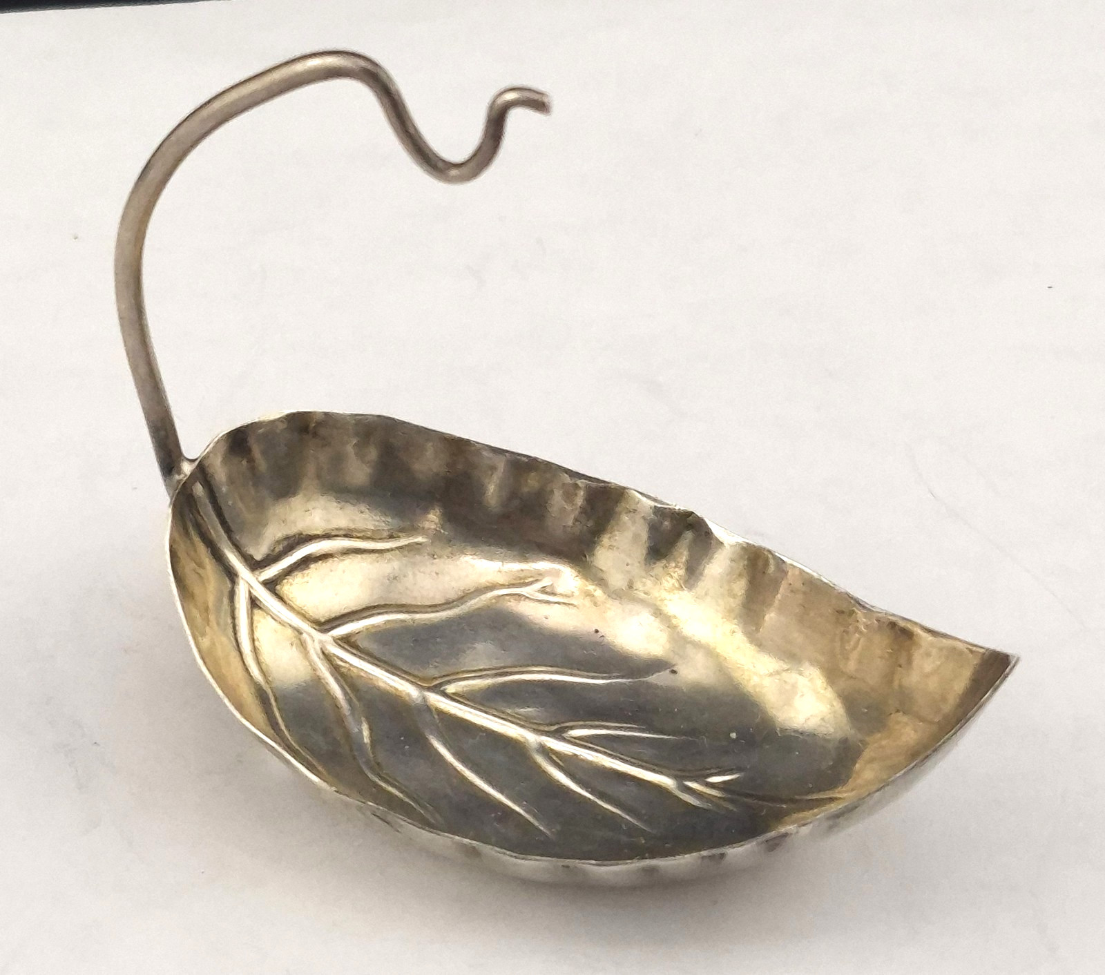 Antique Webster American Sterling Silver Figural Leaf Tea Infuser Holder Stand