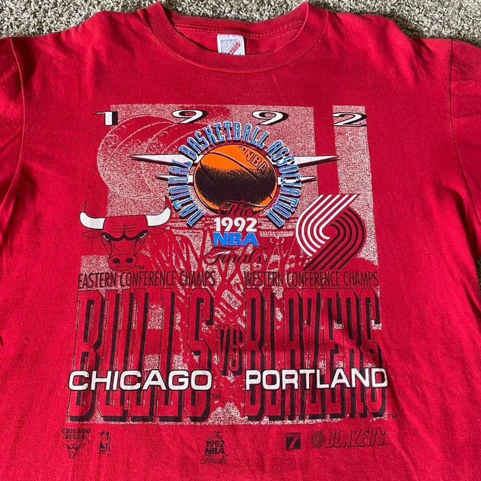 Vintage 1992 NBA Finals, Portland Trailblazers vs Chicago Bulls, T-Shirt, Size L Vintage 1992 NBA Finals, Portland Trailblazers vs Chicago Bulls, T-Shirt, Size L