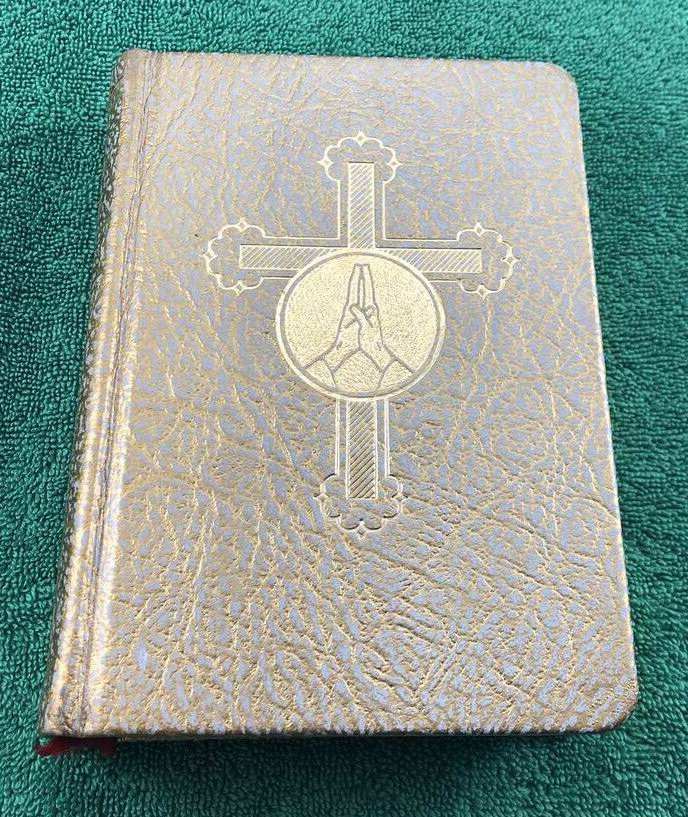 Vintage 1958 THE PRAYER BOOK ~ Library Of Catholic Devotion Vintage 1958 THE PRAYER BOOK ~ Library Of Catholic Devotion