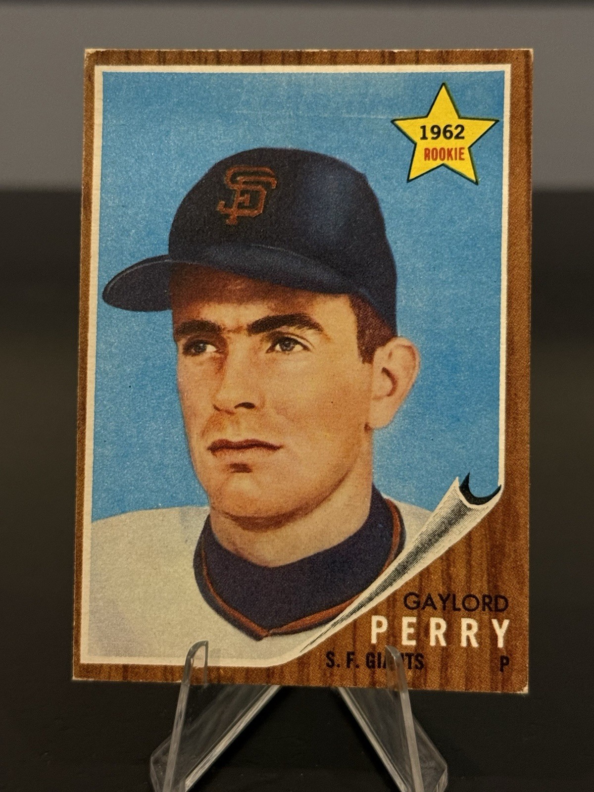 1962 Topps - Gaylord Perry #199 (RC) HOF 1962 Topps - Gaylord Perry #199 (RC) HOF