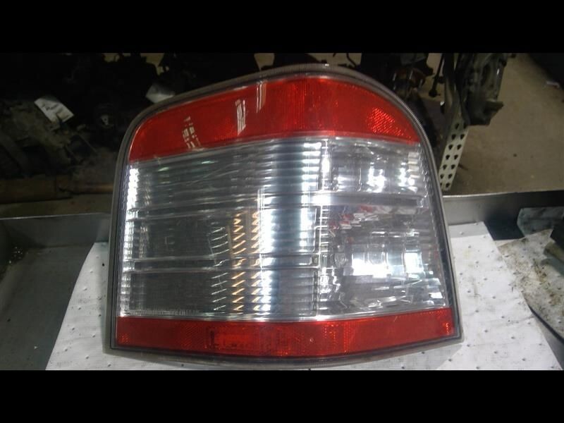 2008-2009 Ford Taurus X Left Driver Tail Light Assembly OEM 2008-2009 Ford Taurus X Left Driver Tail Light Assembly OEM