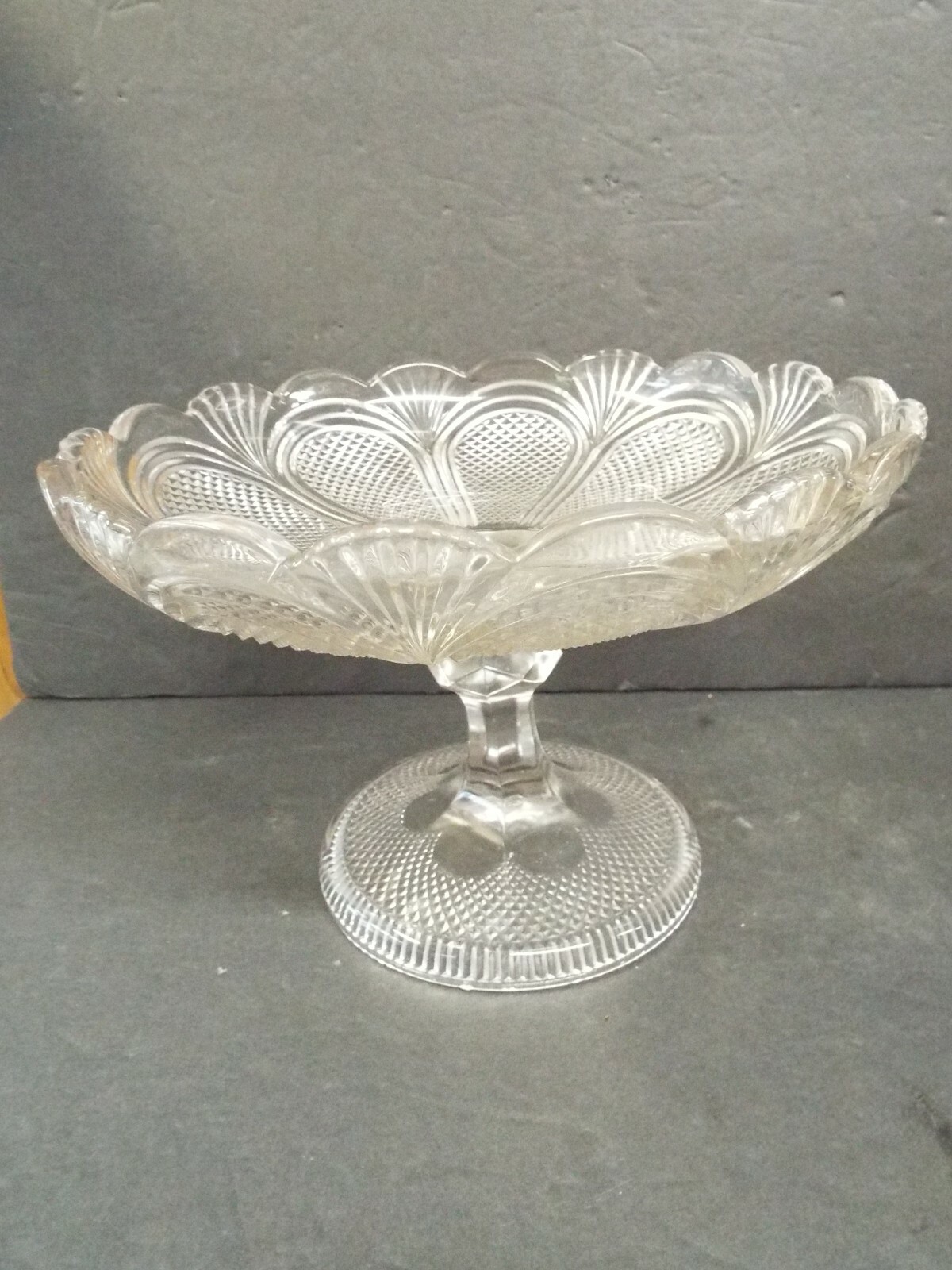  antique 19th CENTURY ELEGANT GEORGE DAVIDSON DIAMOND POINT GLASS COMPOTE tazza 