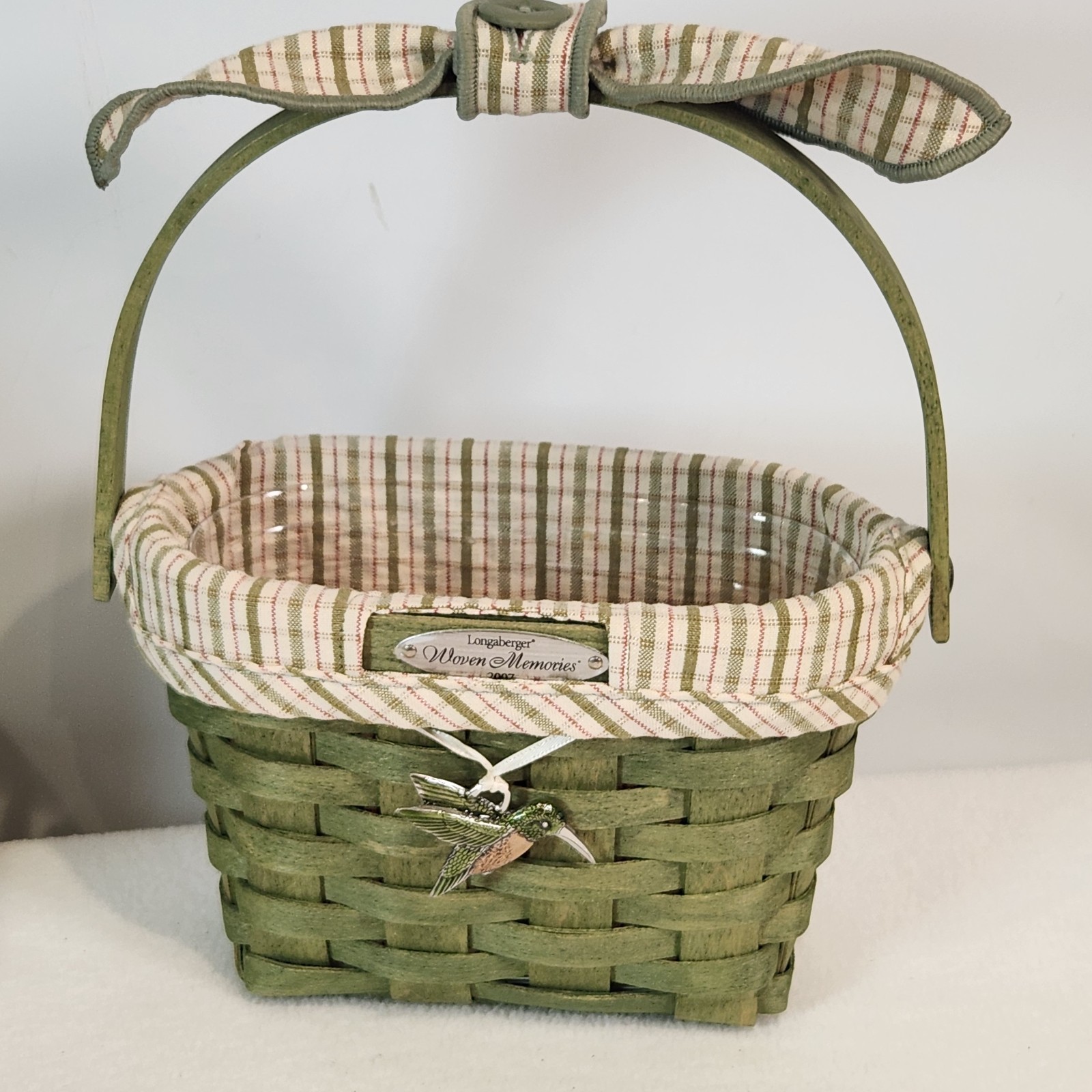 Longaberger 2007 Woven Memories Basket Green+Liner+Hummingbird Tie On+Gripper