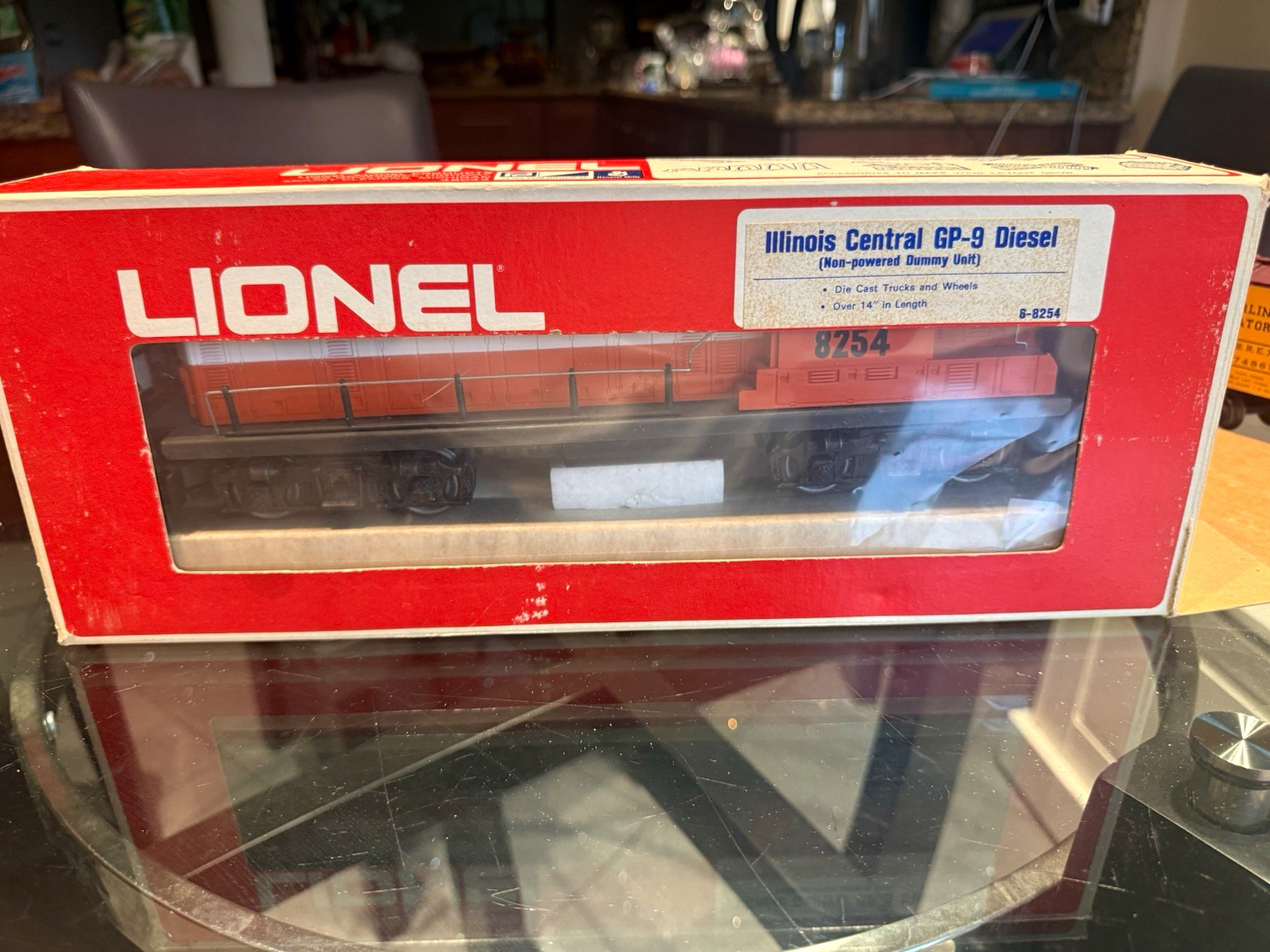 Lionel Illinois Central GP-9 Diesel Locomotive – O Gauge Analog AC 3-Rail 6-8254