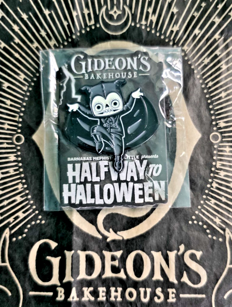 Gideon\'s Bakehouse Black & White Halfway to Halloween 2024 Pin LE Gideon\'s Bakehouse Black & White Halfway to Halloween 2024 Pin LE