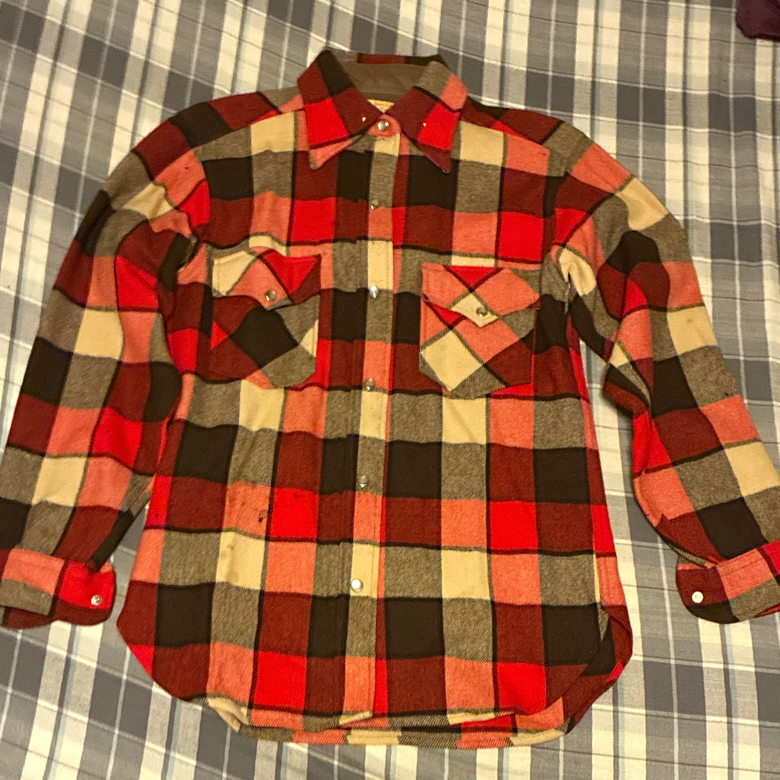 Vtg 1970s Pendleton Knockabouts Plaid Wool Flannel Long Sleeve Button-Up Pockets