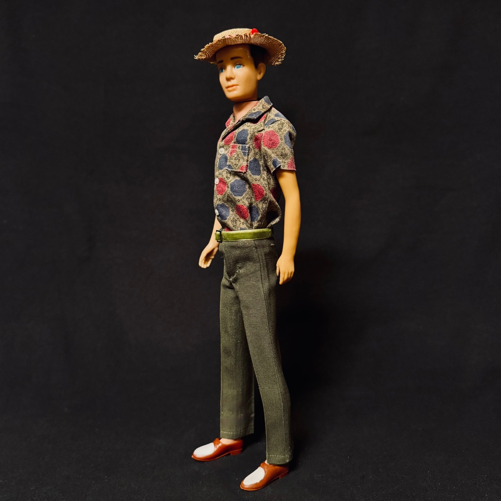 VINTAGE 1962 KEN DOLL BRUNETTE 750 W/DREAMBOAT HAT 875 ORIG OUTFIT BARBIE MATTEL