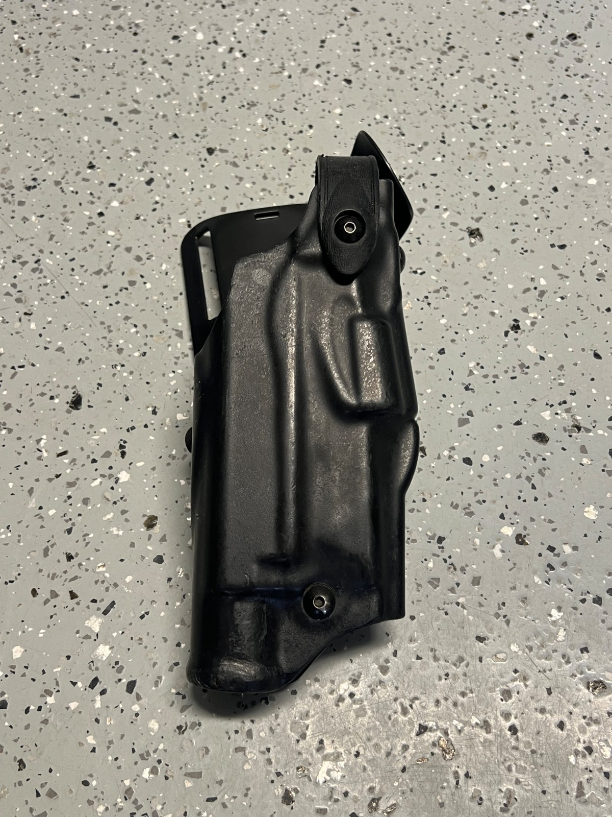 Safariland 6365-2192 ALS/SLS Lvl 3 Low-Ride Duty Holster S&W M&P40 w/ Light - RH