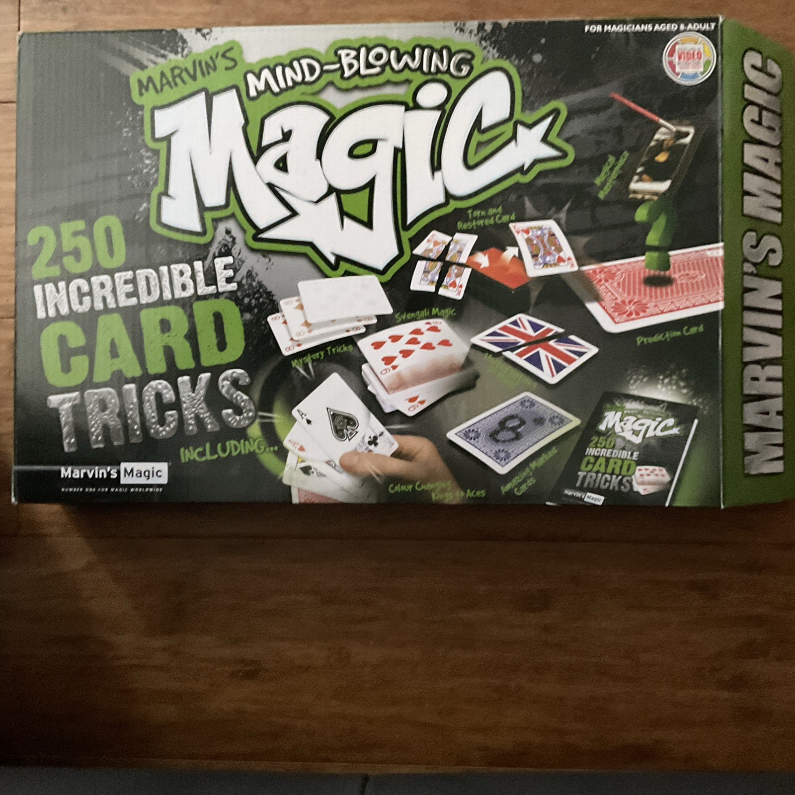Marvin's Mind-Blowing MAGIC 250 Card Tricks Set Professional Magic For 8+ VGC
