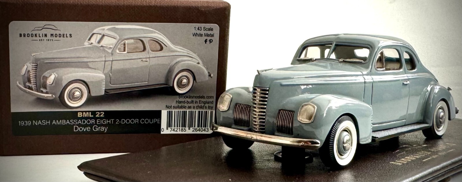 Brooklin BML 22- 1939 Nash Ambassador Eight 2-Door Coupe - Dove Gray