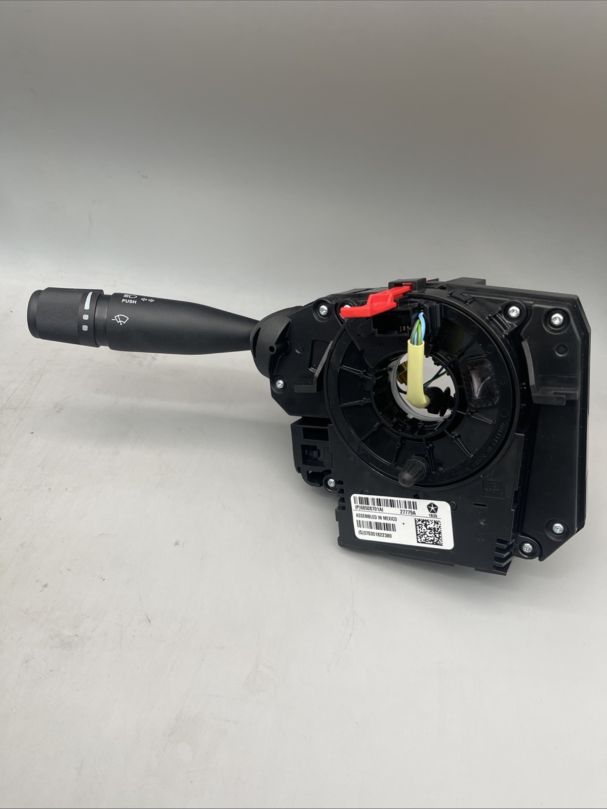 OEM 23-24 RAM 2500 3500 4500 Genuine MOPAR Steering Control Module 68508701AI OEM 23-24 RAM 2500 3500 4500 Genuine MOPAR Steering Control Module 68508701AI