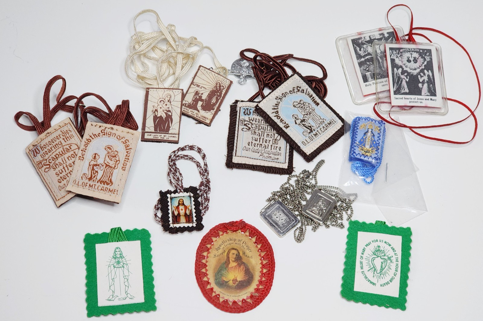 Vintage Catholic Pocket Shrine Scapular Apostleship of Prayer Lot of 10 Vintage Catholic Pocket Shrine Scapular Apostleship of Prayer Lot of 10