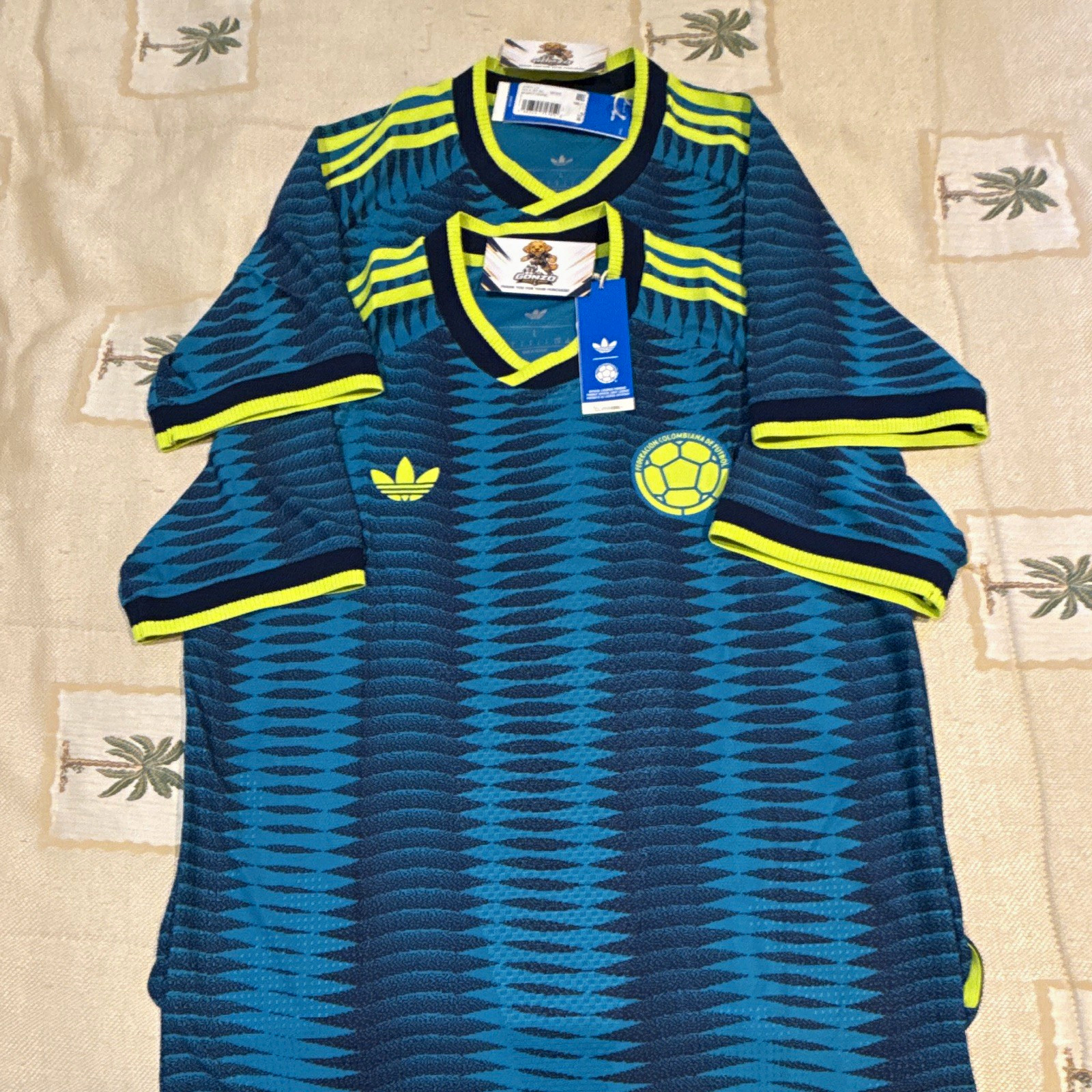 adidas Colombia Authentic Soccer Jersey Away Men's L Short Sleeve Blue Climacool adidas Colombia Authentic Soccer Jersey Away Men's L Short Sleeve Blue Climacool