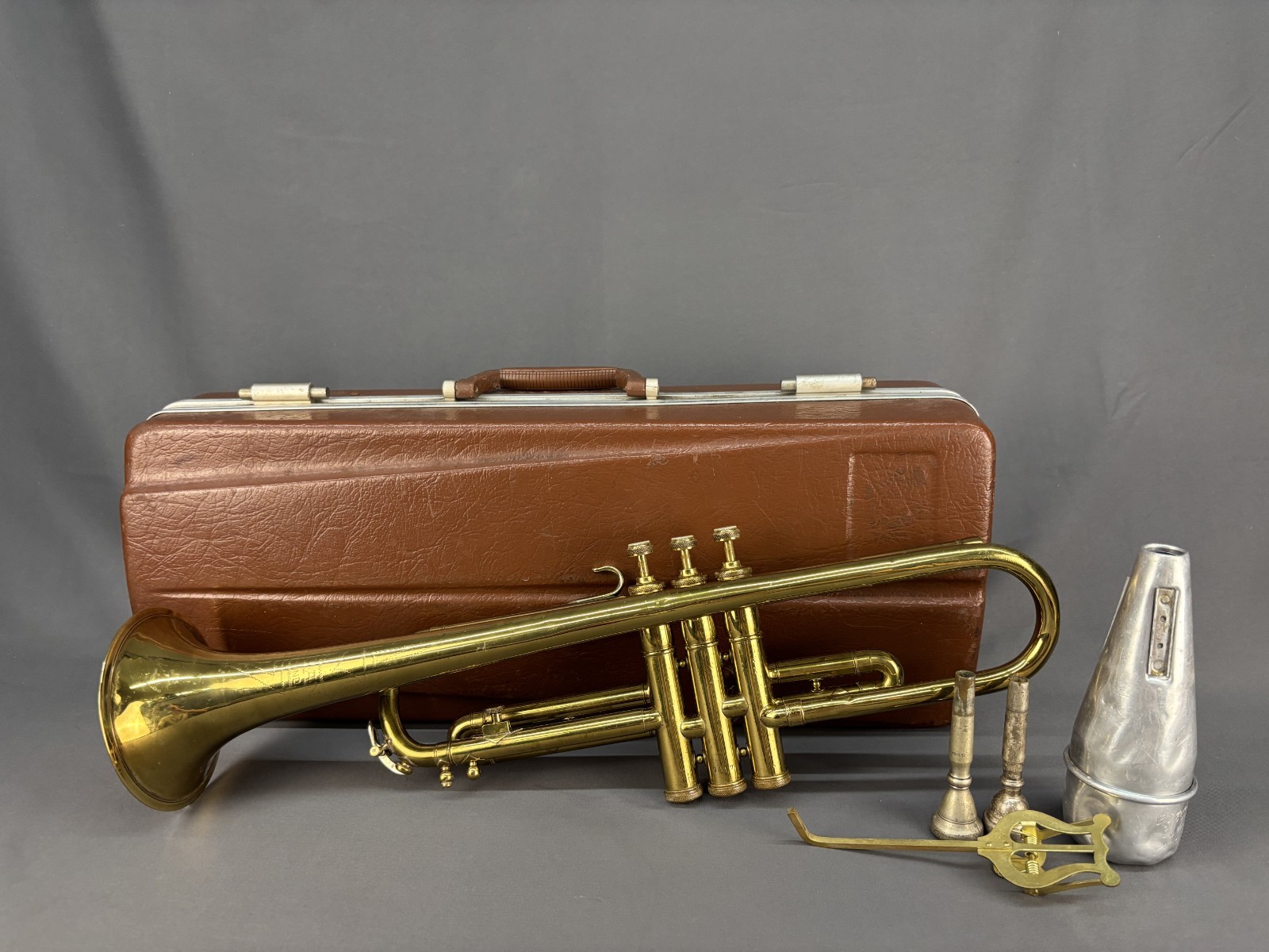Vtg 1910s Brass Stencil Trumpet, Buescher True Tone Mother of Pearl, American Vtg 1910s Brass Stencil Trumpet, Buescher True Tone Mother of Pearl, American