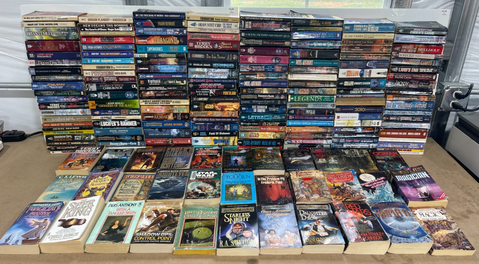 HUGE Lot of 190 Vintage Sci-Fi Fantasy Paperback Books Asimov Burroughs Anthony HUGE Lot of 190 Vintage Sci-Fi Fantasy Paperback Books Asimov Burroughs Anthony