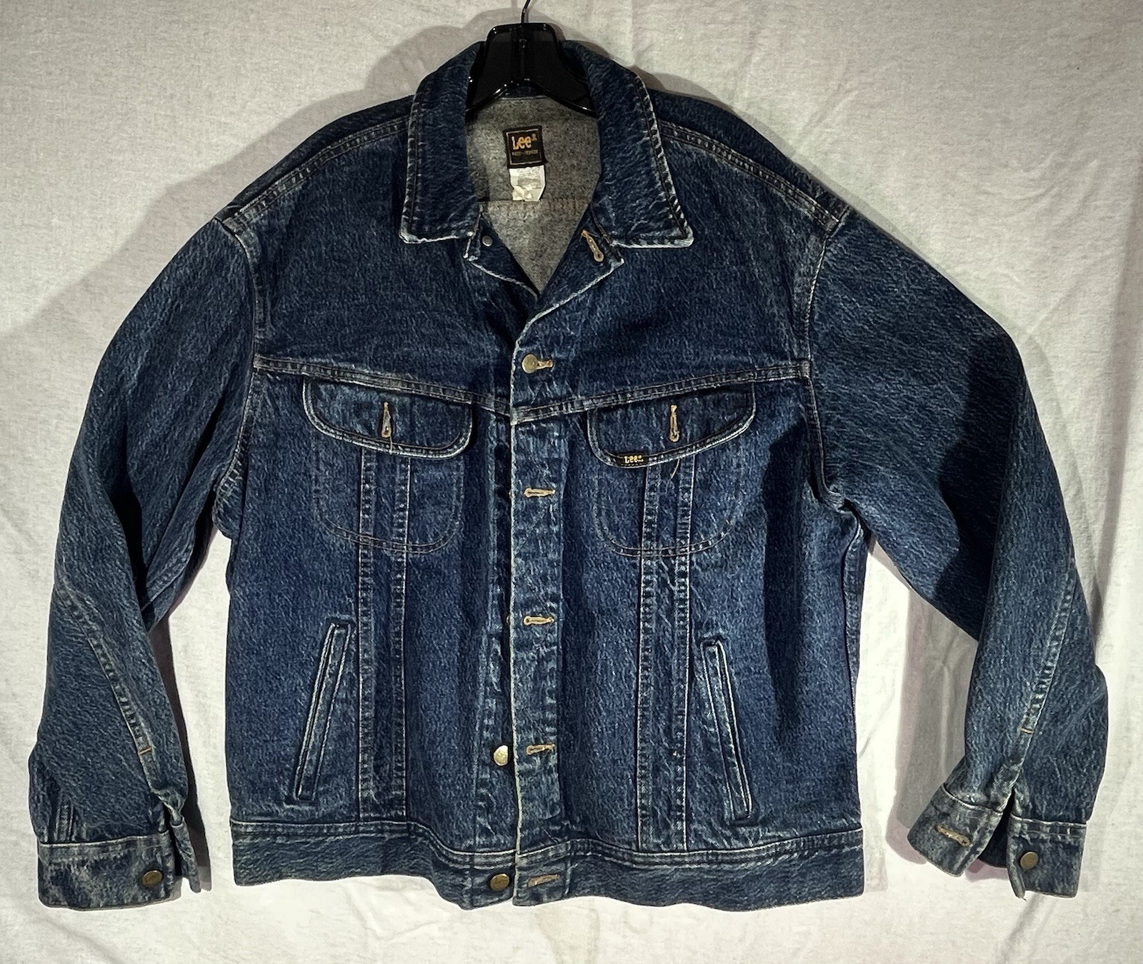 Lee Vintage 80s/90s Denim Jacket Size 44 L Dark Wash Trucker Western Work USA Lee Vintage 80s/90s Denim Jacket Size 44 L Dark Wash Trucker Western Work USA