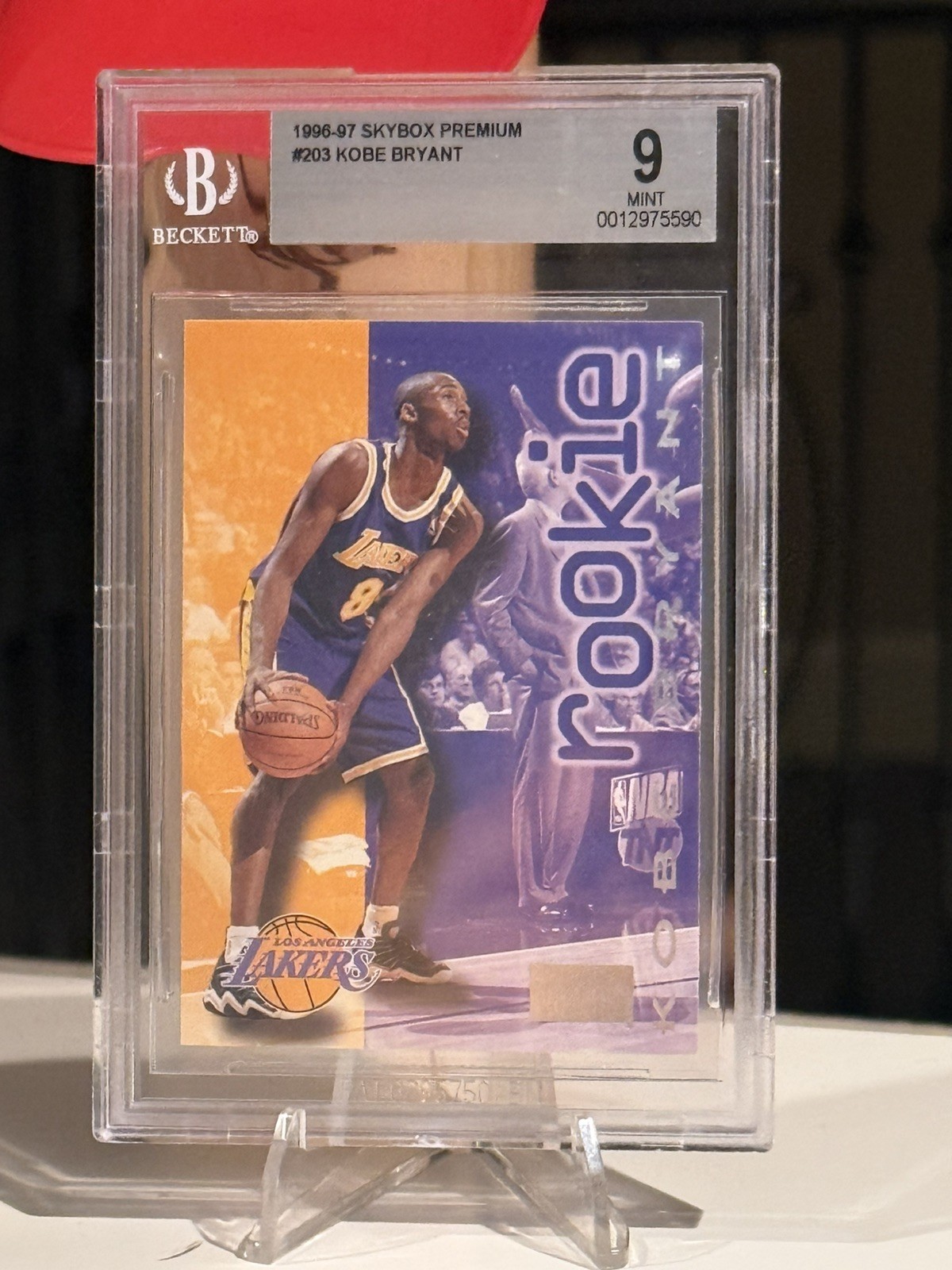 1996-97 Skybox Premium Rookie Kobe Bryant #203 BGS 9 1996-97 Skybox Premium Rookie Kobe Bryant #203 BGS 9