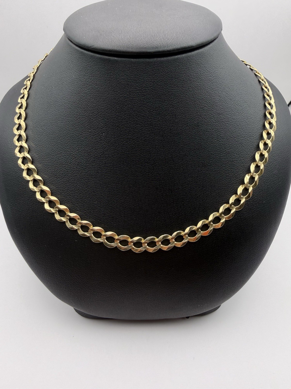 14k Solid Yellow Gold Cuban Link Chain Necklace 26’’ 18.79 Grams