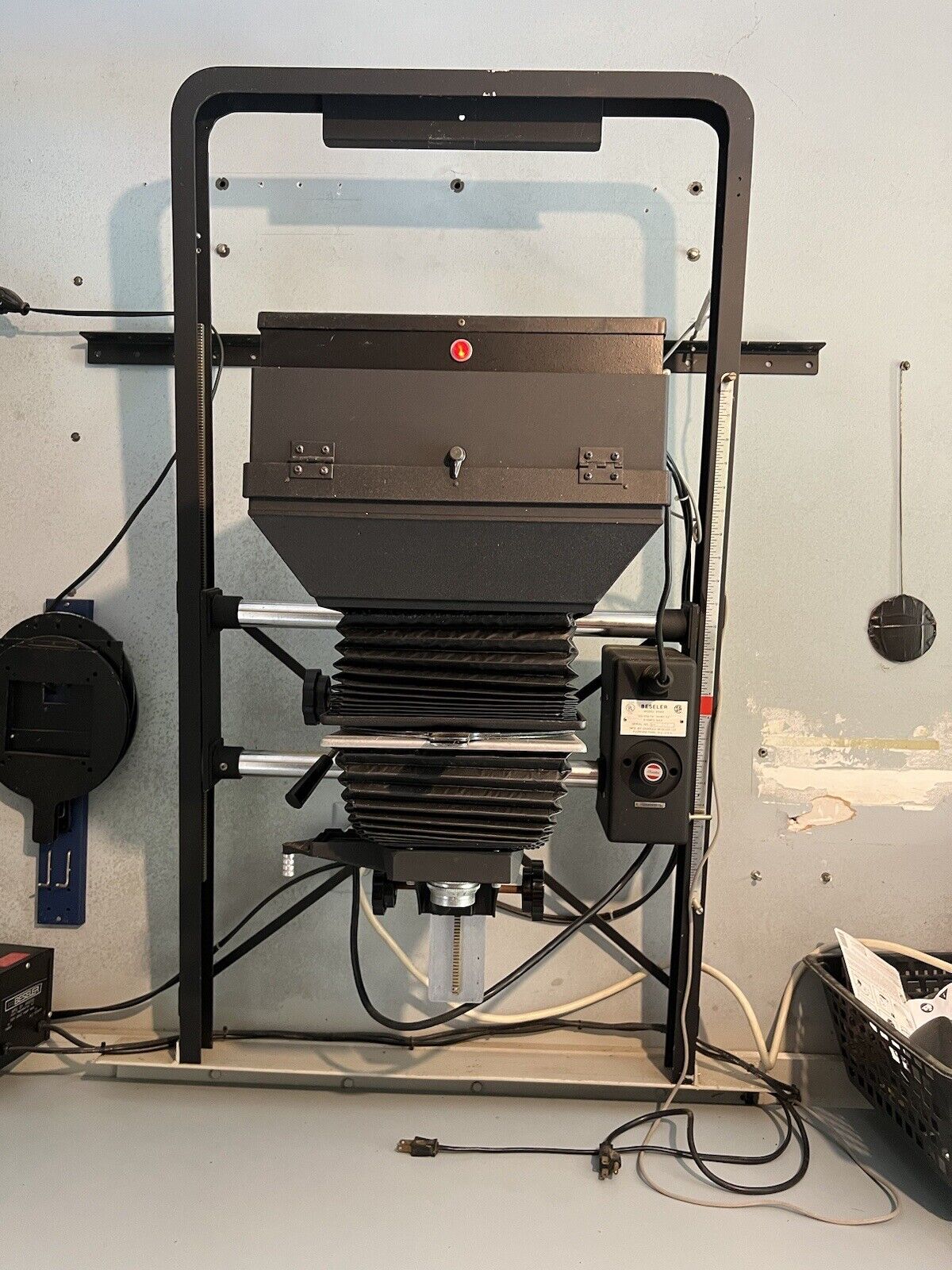 Beseler 45XL with 8x10 cold light head