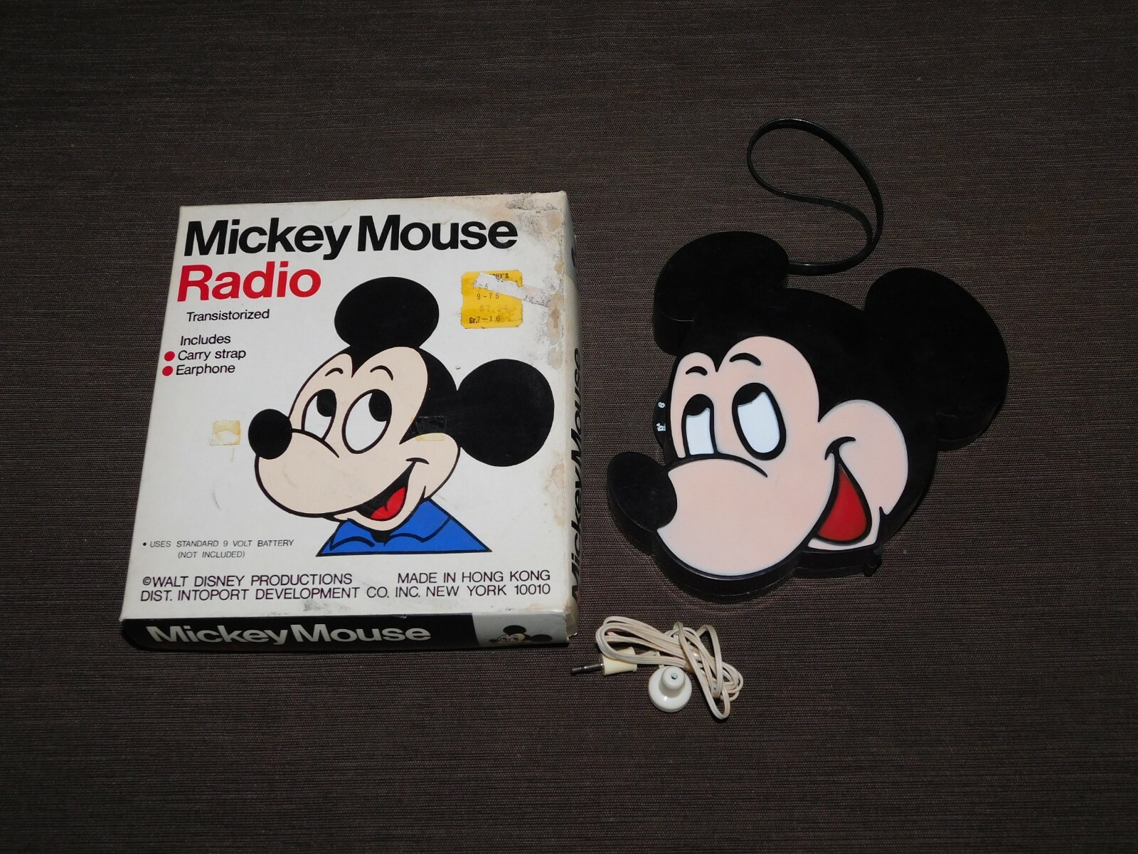 VINTAGE WALT DISNEY MICKEY MOUSE TRANSISTOR RADIO IN BOX VINTAGE WALT DISNEY MICKEY MOUSE TRANSISTOR RADIO IN BOX