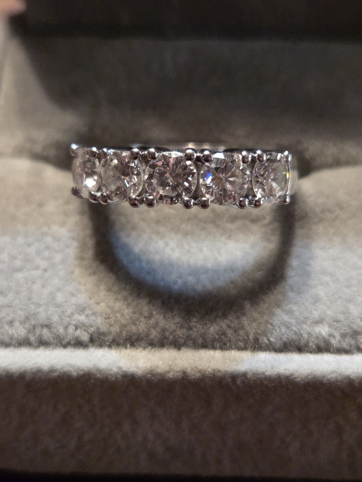 14 kt white gold anniversary band 5 diamonds 14 kt white gold anniversary band 5 diamonds