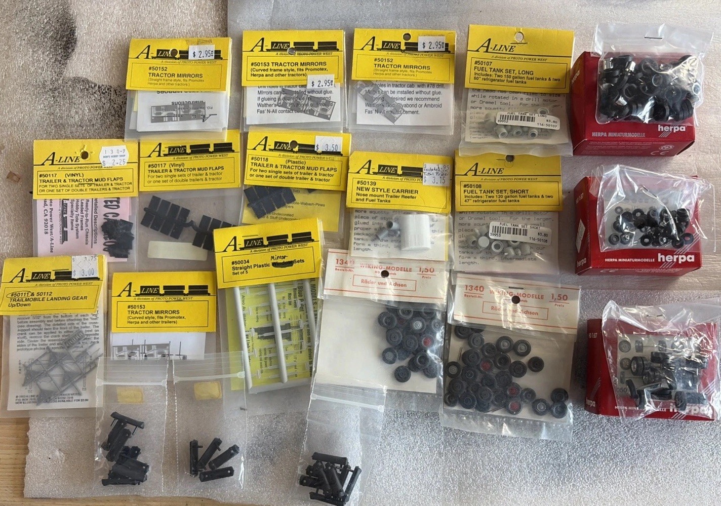 HO 1/87 Herpa, A-Line, Wiking Truck Parts Wheels, Mud Flaps, Fuel Tanks Etc.NIB