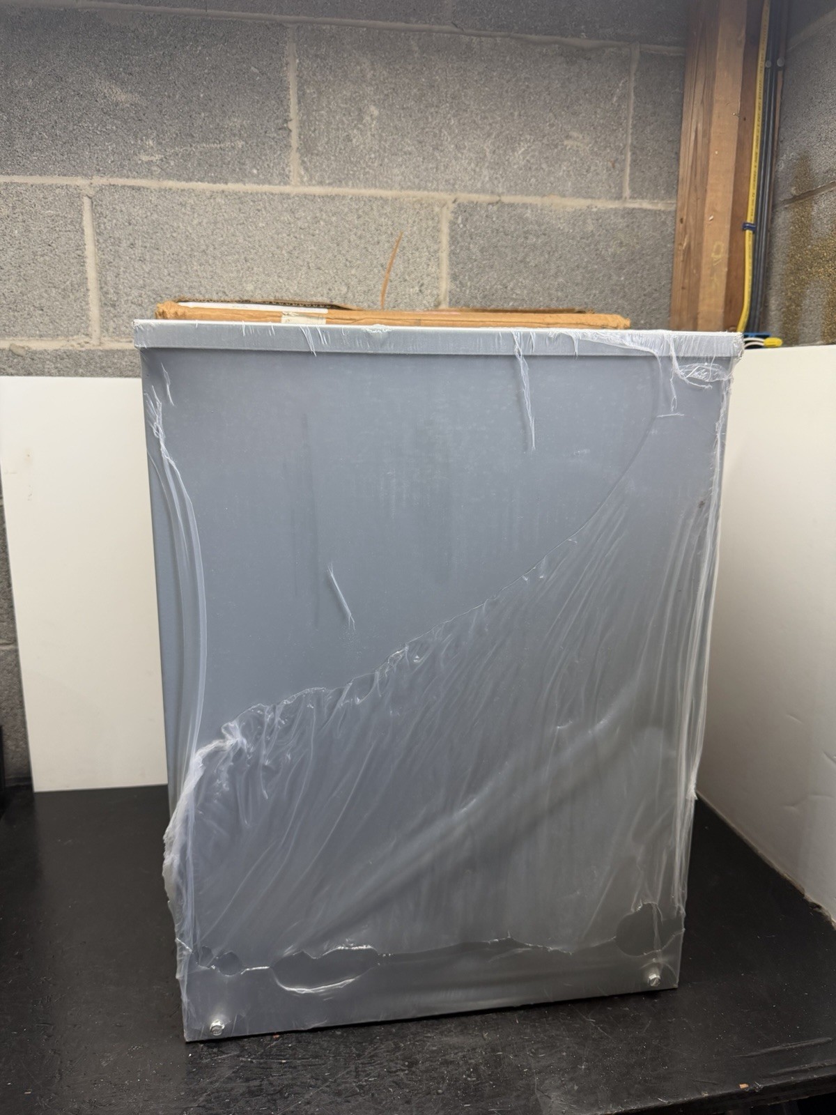 Hoffman A24R188NK | Screw-Cover Drip-Shield, Type 3R, 24.00x18.00x8.00, Steel Hoffman A24R188NK | Screw-Cover Drip-Shield, Type 3R, 24.00x18.00x8.00, Steel