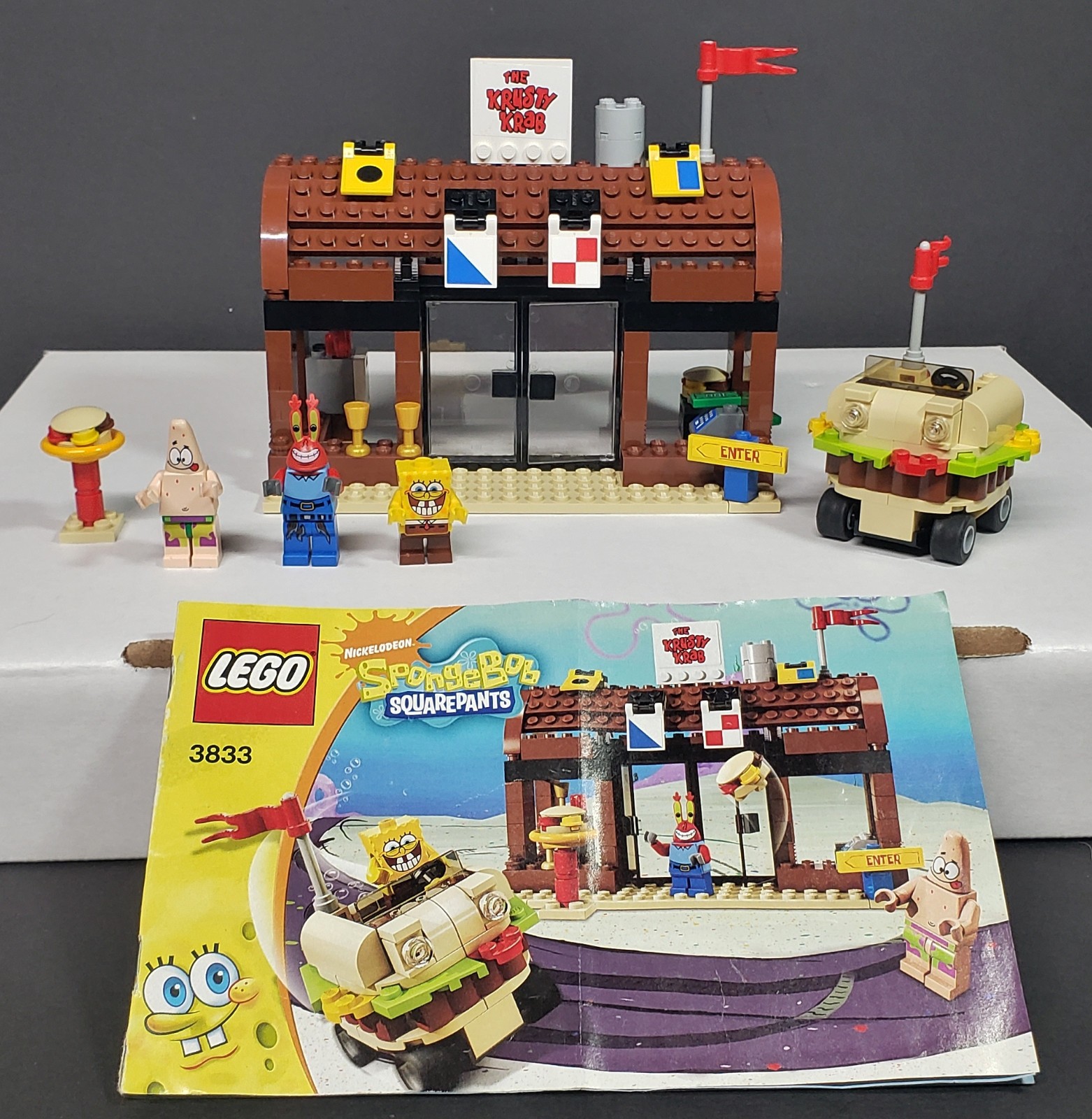 LEGO SpongeBob #3833: Krusty Krab Adventures 100% w/ Instructions & Minifigs