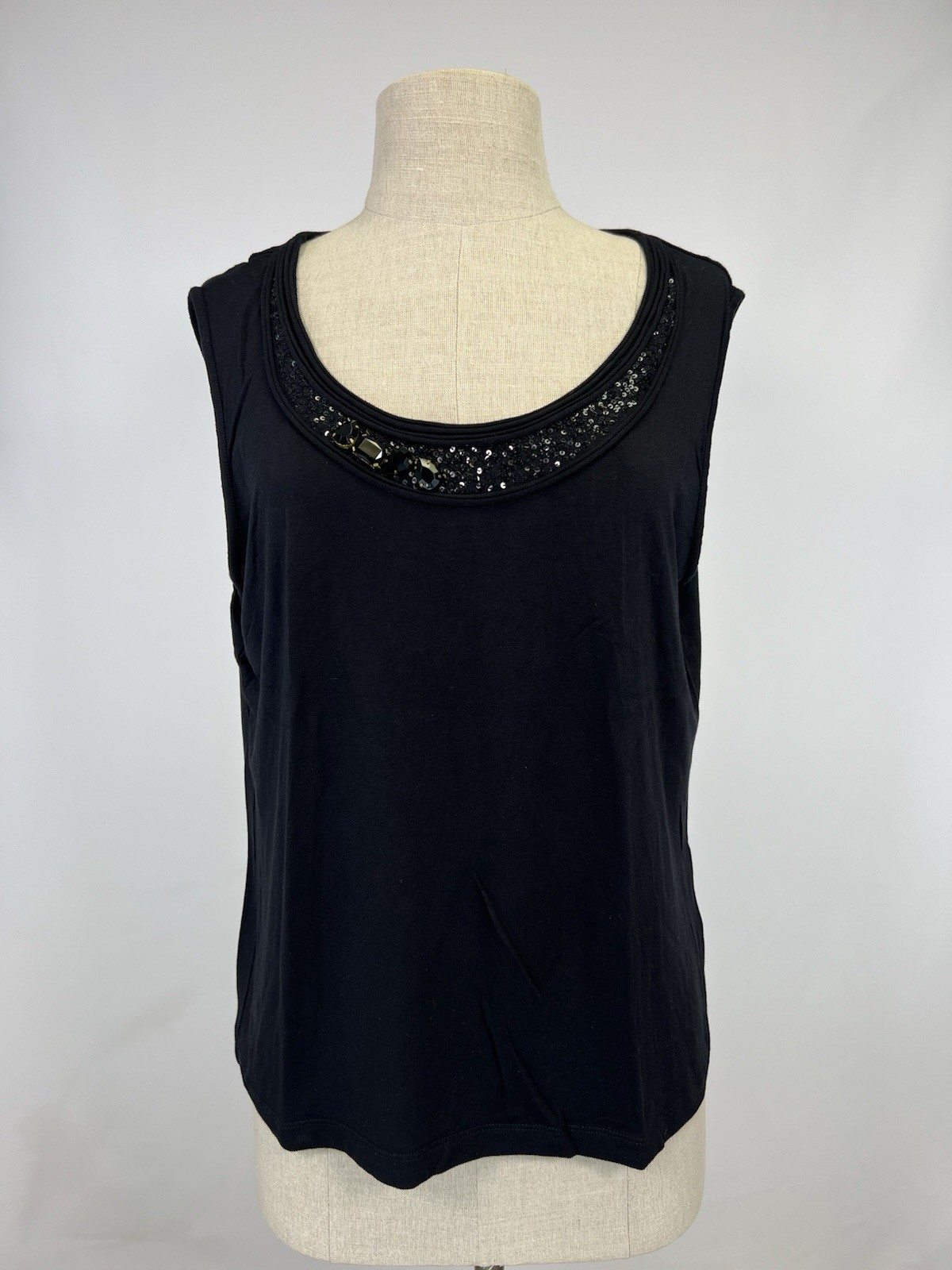00’s Basler Black Sleeveless Glam Top with Sequins and Jewel Embellishments 00’s Basler Black Sleeveless Glam Top with Sequins and Jewel Embellishments