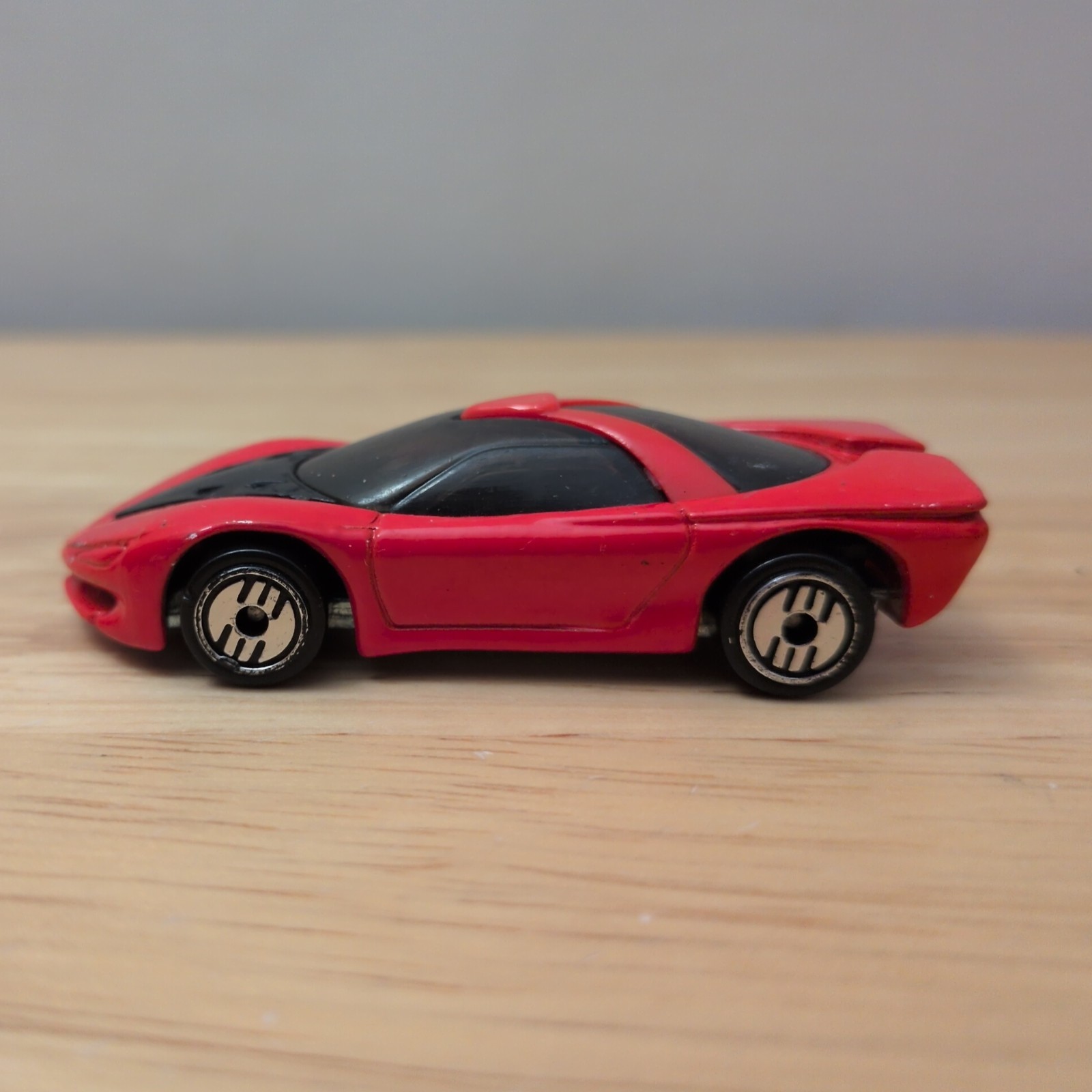 Hot Wheels/Mattel 1989 Red Car Hot Wheels/Mattel 1989 Red Car