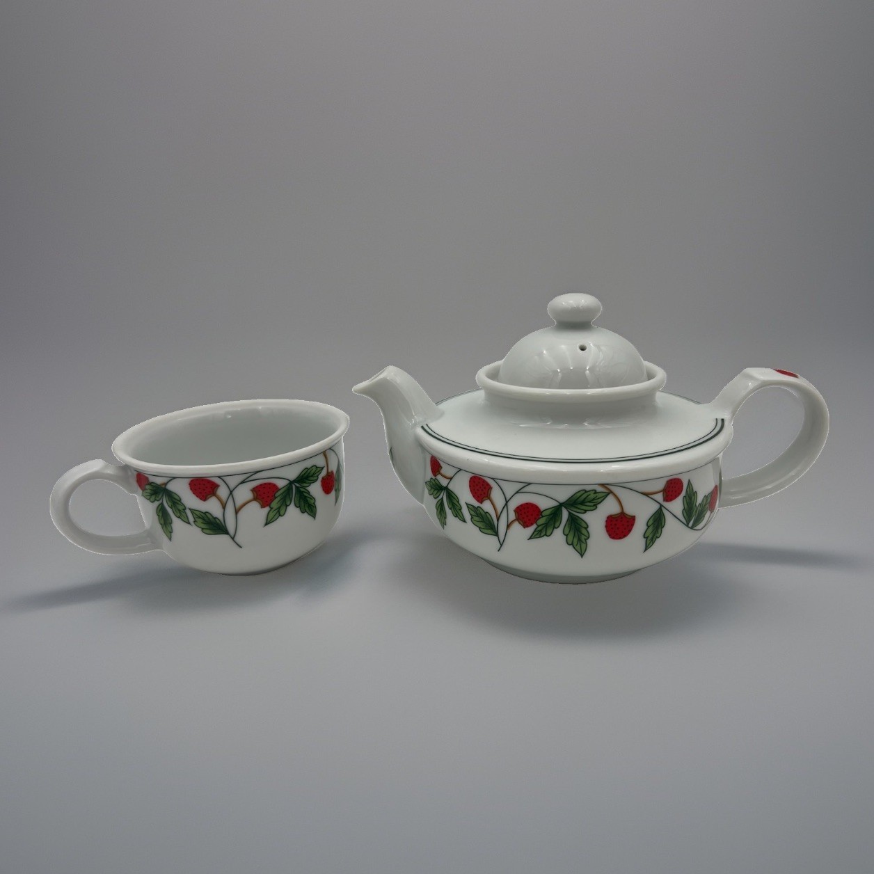 Vintage Strawberry Tea for One 3 PCs Set Toscany Collection Japan 1970 EUC Vintage Strawberry Tea for One 3 PCs Set Toscany Collection Japan 1970 EUC