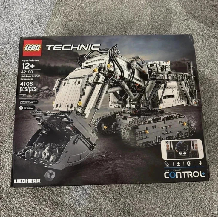 LEGO TECHNIC: Liebherr R 9800 Excavator (42100)