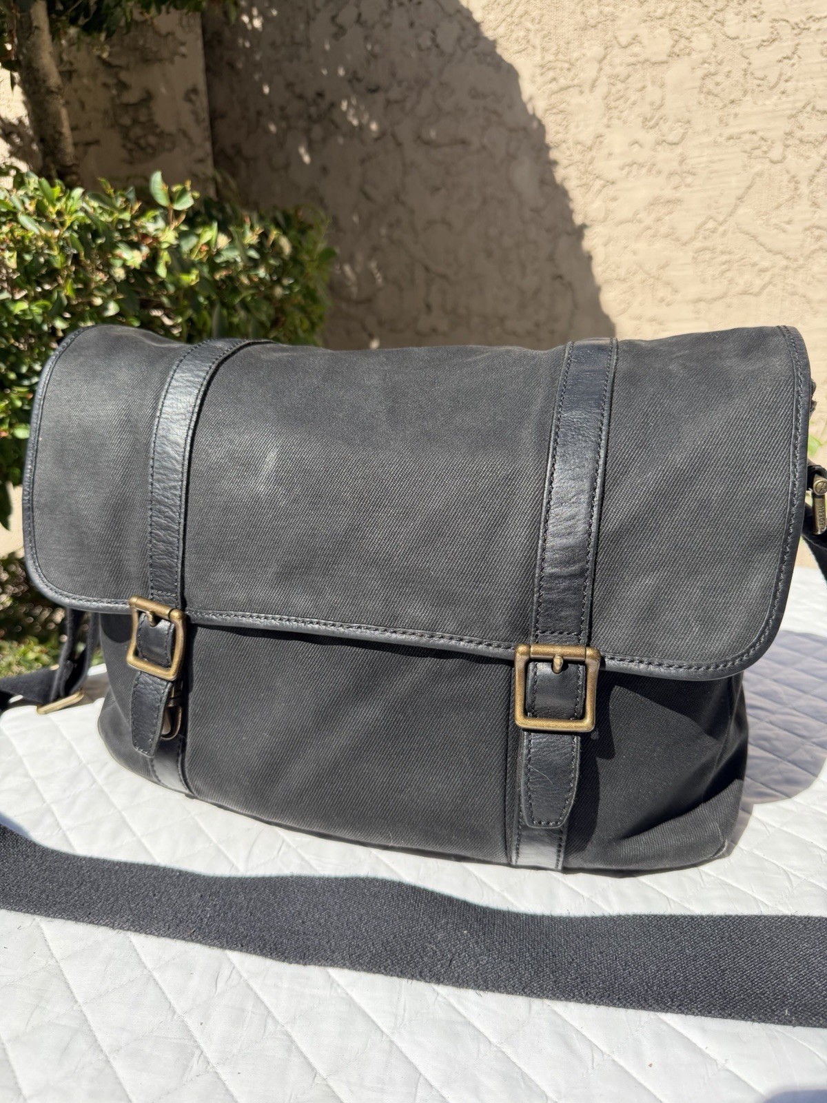 Fossil Black Waxed Twill Canvas & Leather Satchel Laptop Travel Messenger Bag