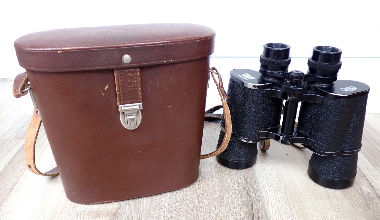 VINTAGE CARL ZEISS JENA MULTI COATED JENOPTEM 7 X 50 BINOCULARS W/ LEATHER CASE