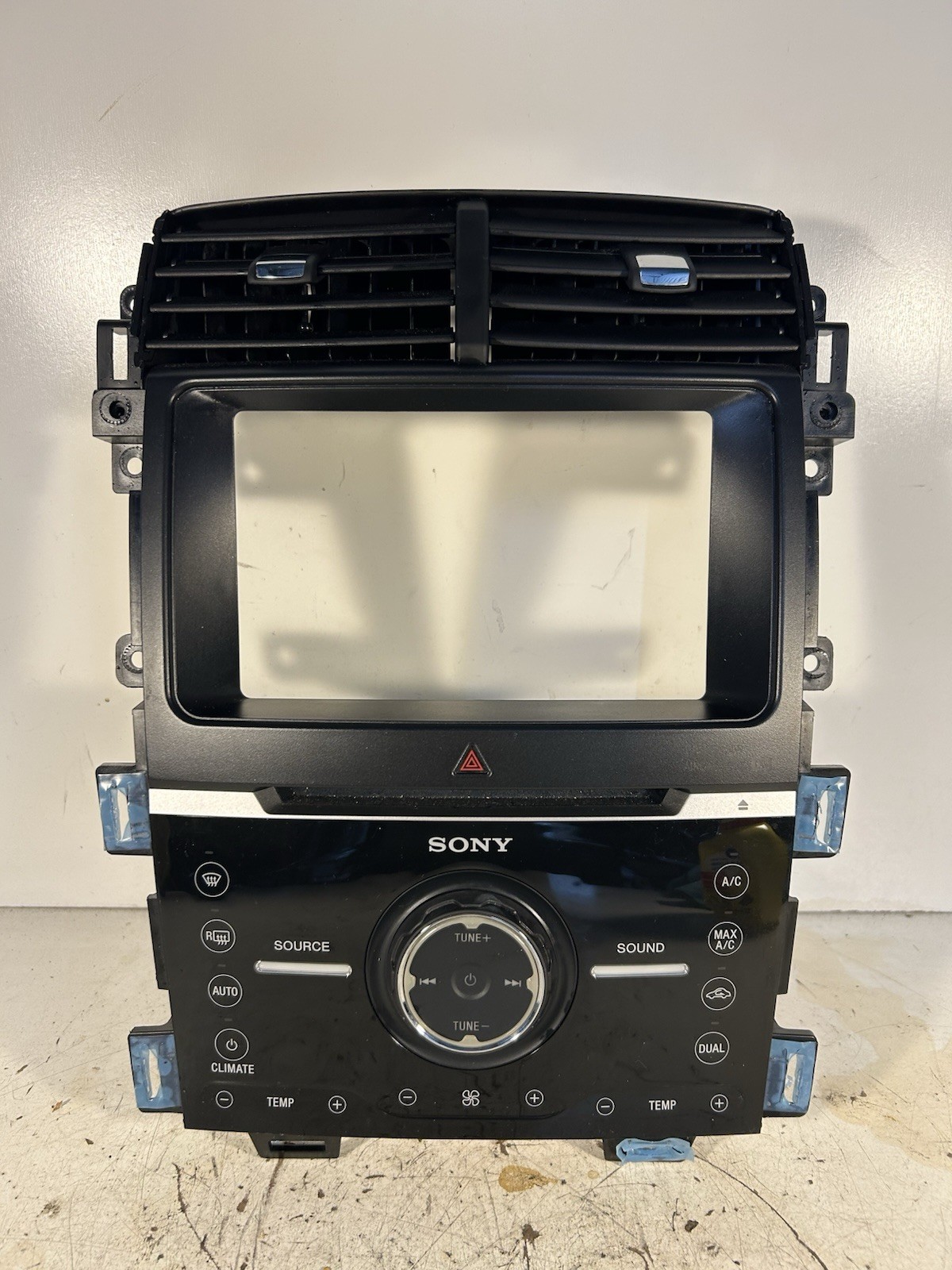 2011-14 FORD EDGE SONY RADIO FACE CLIMATE CONTROL PANEL OEM BT4T-18A802-CL 2011-14 FORD EDGE SONY RADIO FACE CLIMATE CONTROL PANEL OEM BT4T-18A802-CL