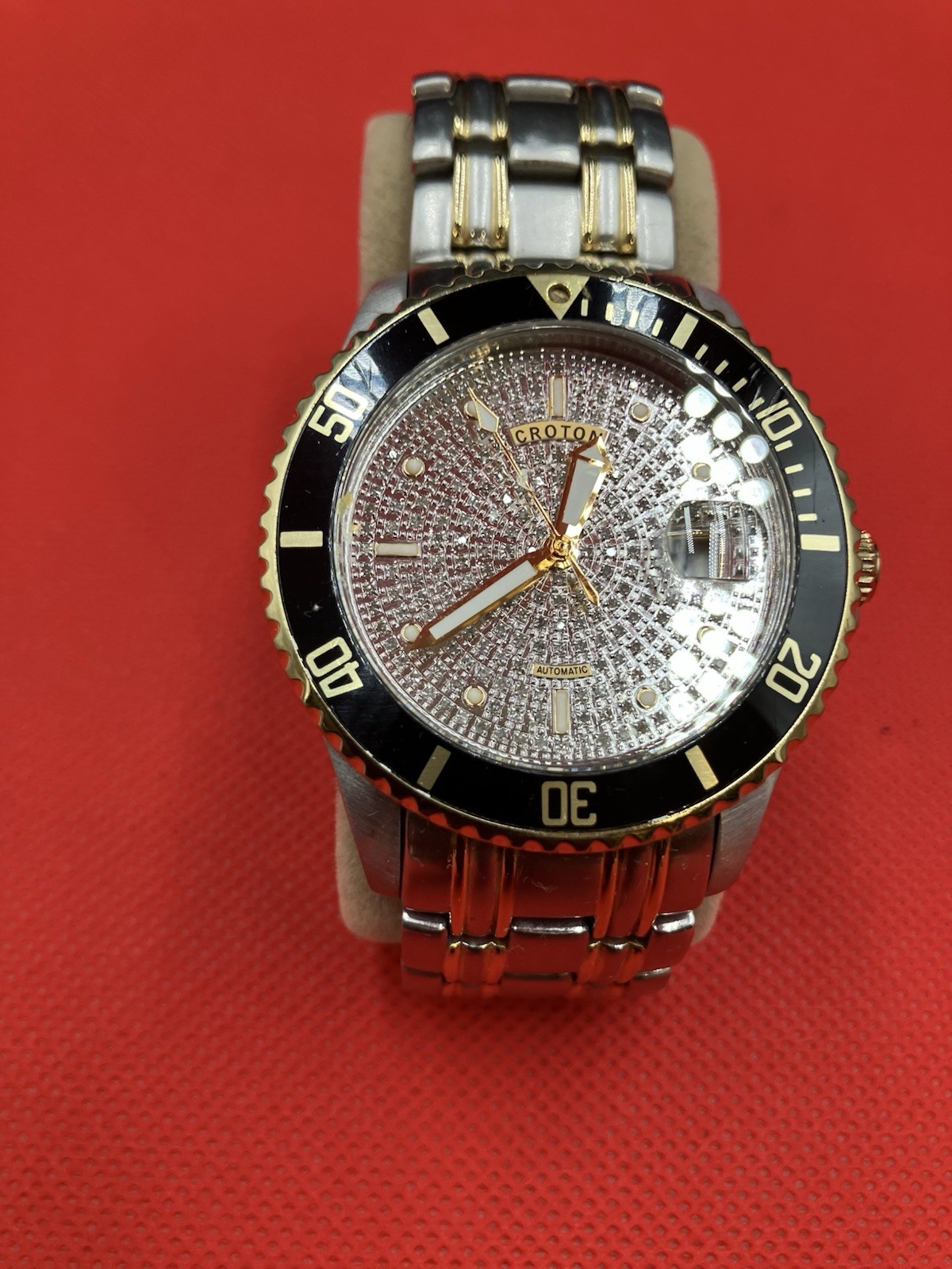 Croton Automatic Diamond Dial Dive Watch Two Tone Gold Silver Black Bezel