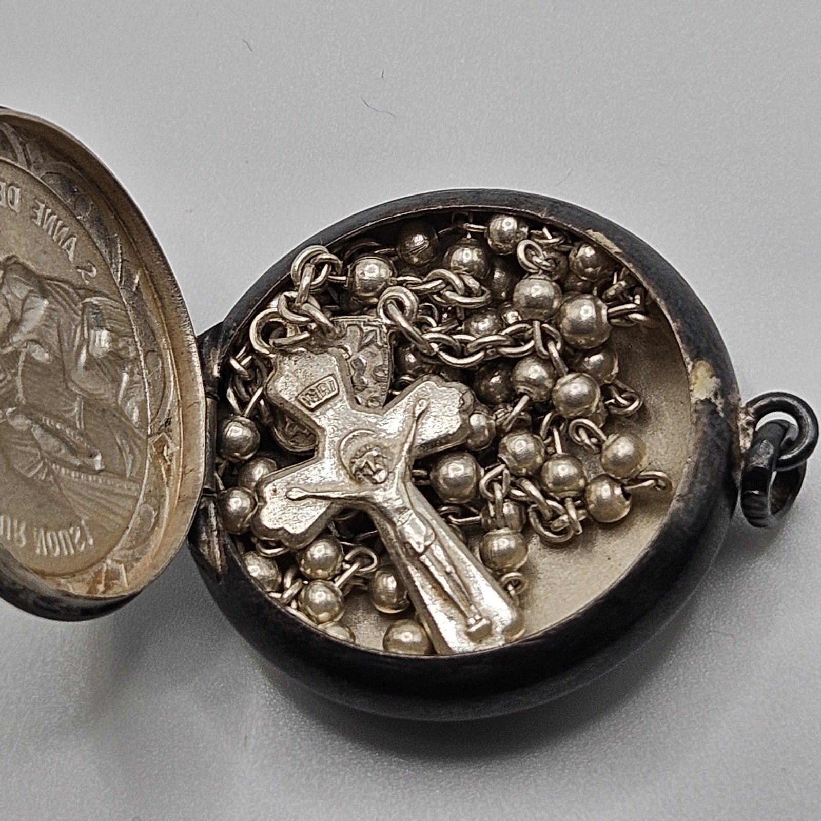 Vintage Alpaca Rosary in Pendant Case St Anne Beaupre Vintage Alpaca Rosary in Pendant Case St Anne Beaupre