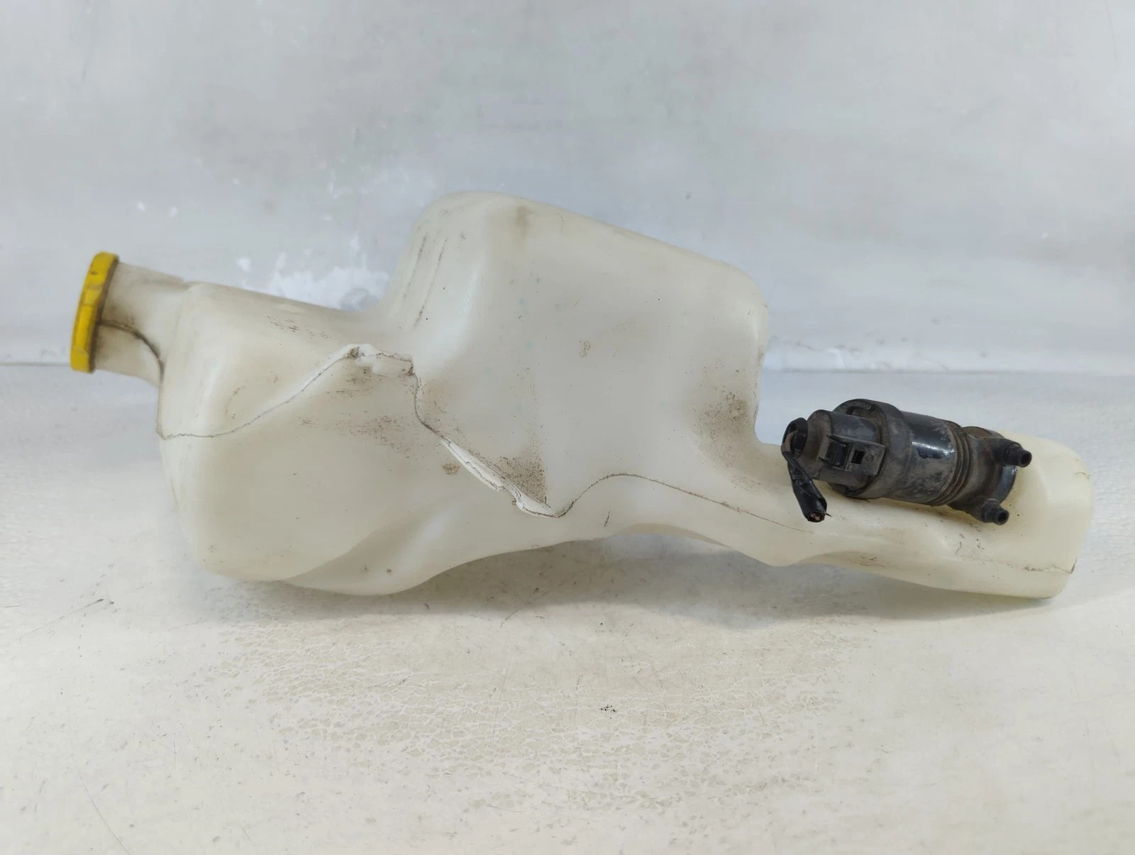 2007-2017 Jeep Patriot Windshield Washer Fluid Reservoir Bottle OEM