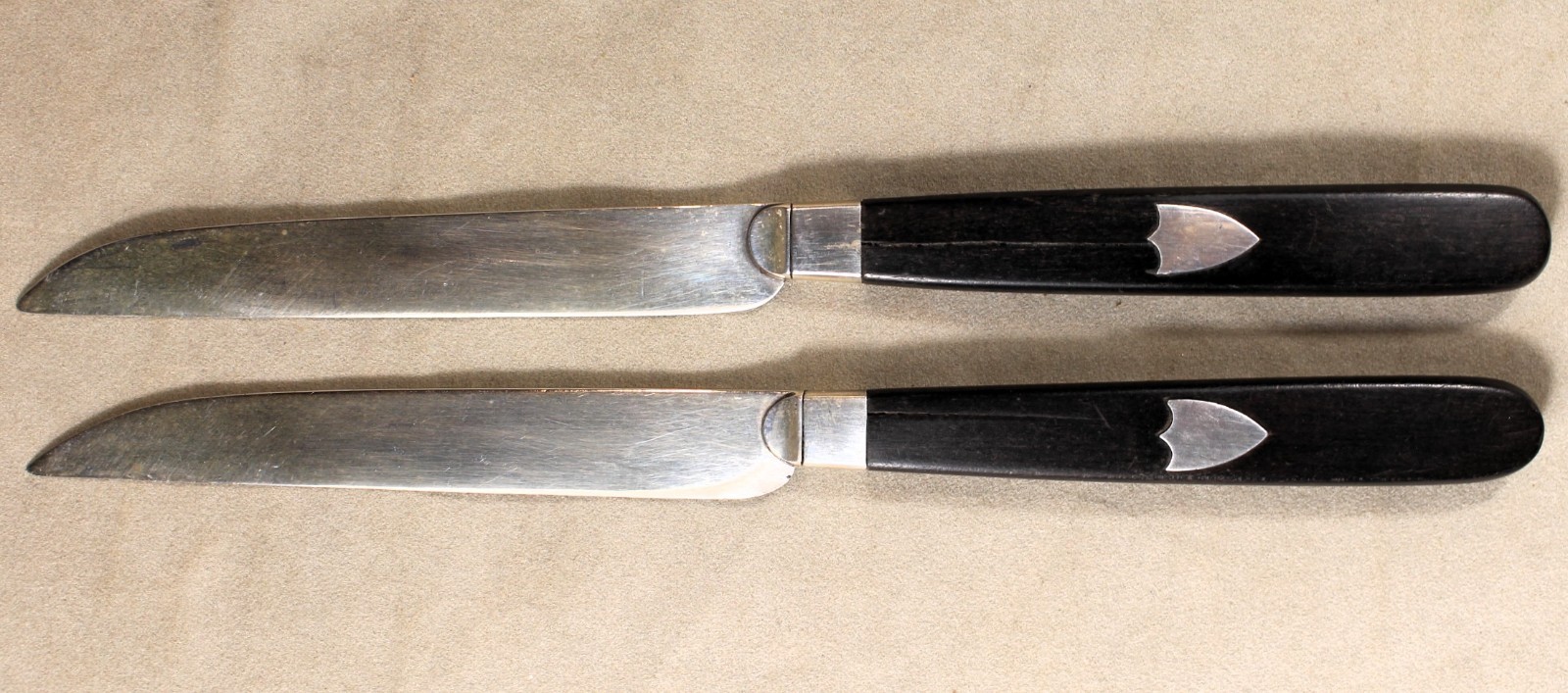 Pr. French .950 Silver Fruit Knives by Paris Maker PL c. 1798-1809 Pr. French .950 Silver Fruit Knives by Paris Maker PL c. 1798-1809