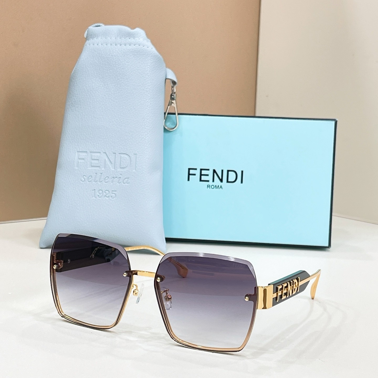 Fendi -Sunglasses  FE40154I - 62-16-145 mm - NEW